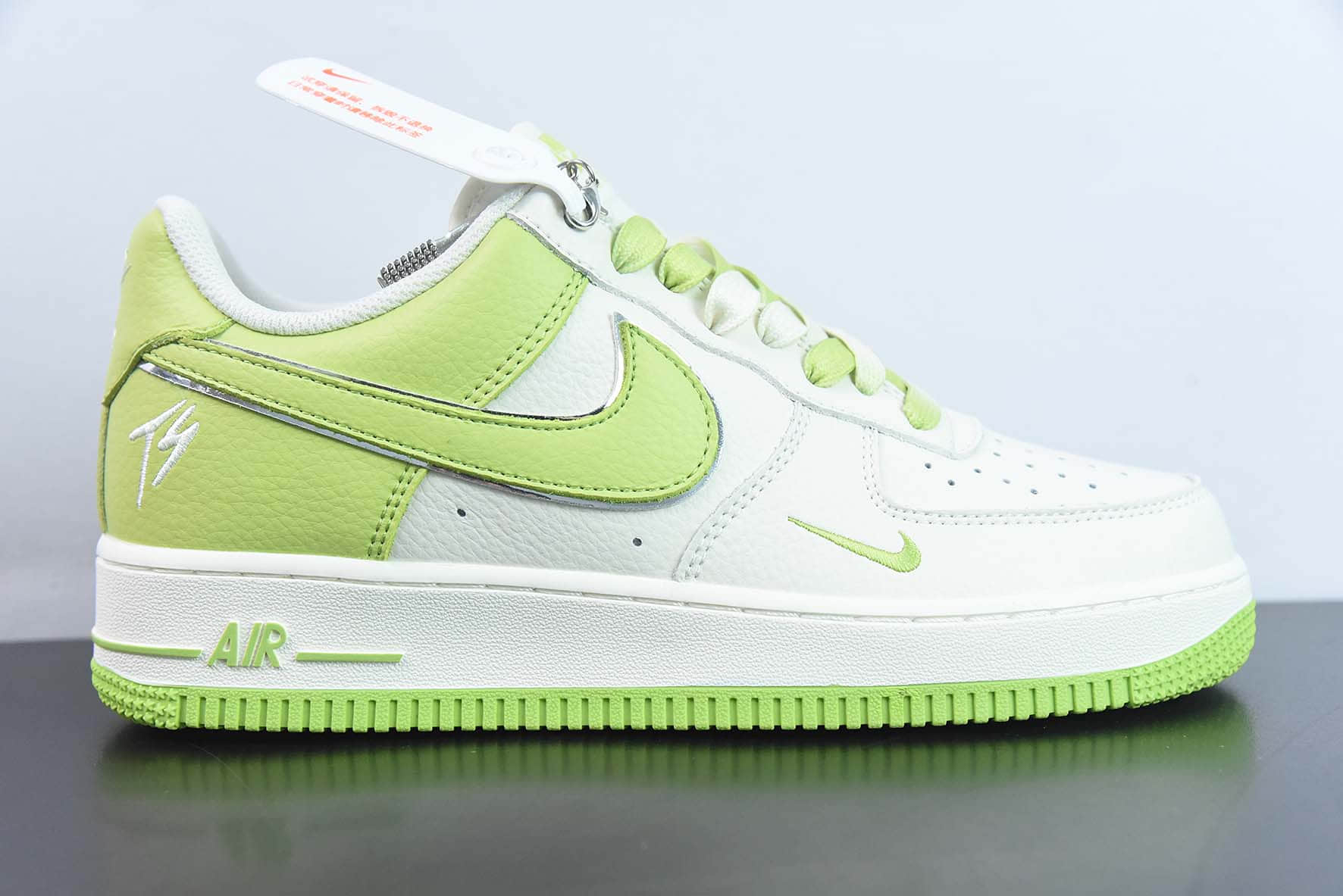 耐克Nike Air Force 1 白绿空军一号低帮休闲运动板鞋纯原版本 货号:IO5636-222