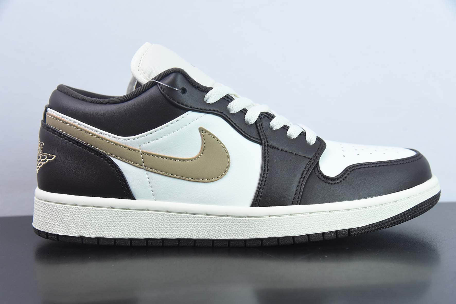 乔丹Air Jordan 1 Low AJ1暗褐脚趾低帮篮球鞋纯原版本 货号：DC0774-200