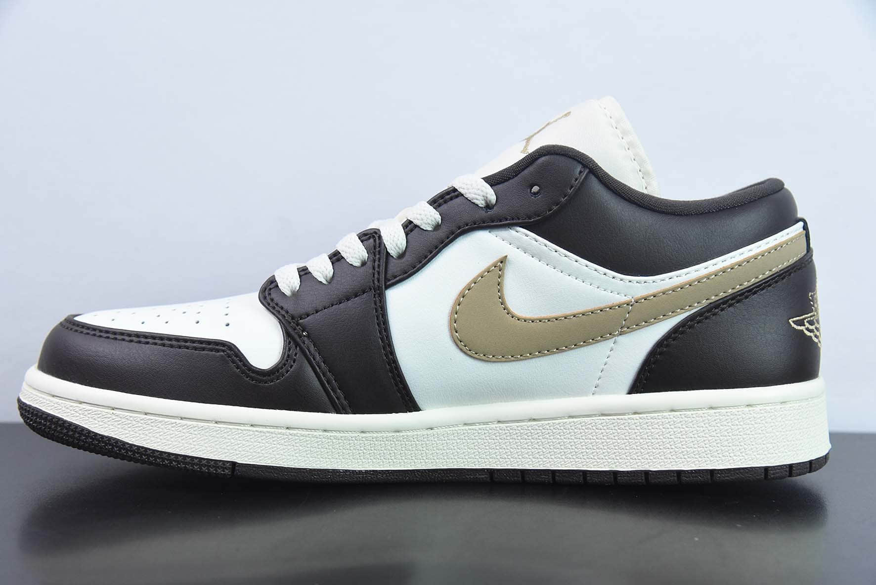 乔丹Air Jordan 1 Low AJ1暗褐脚趾低帮篮球鞋纯原版本 货号：DC0774-200