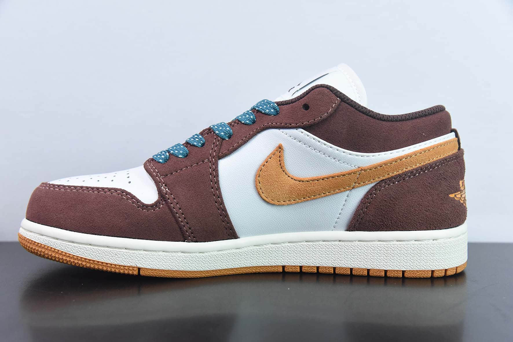 乔丹Air Jordan 1 Low Cacao Wow AJ1 乔1白棕摩卡低帮文化休闲板鞋纯原版本 货号：FB2216-200
