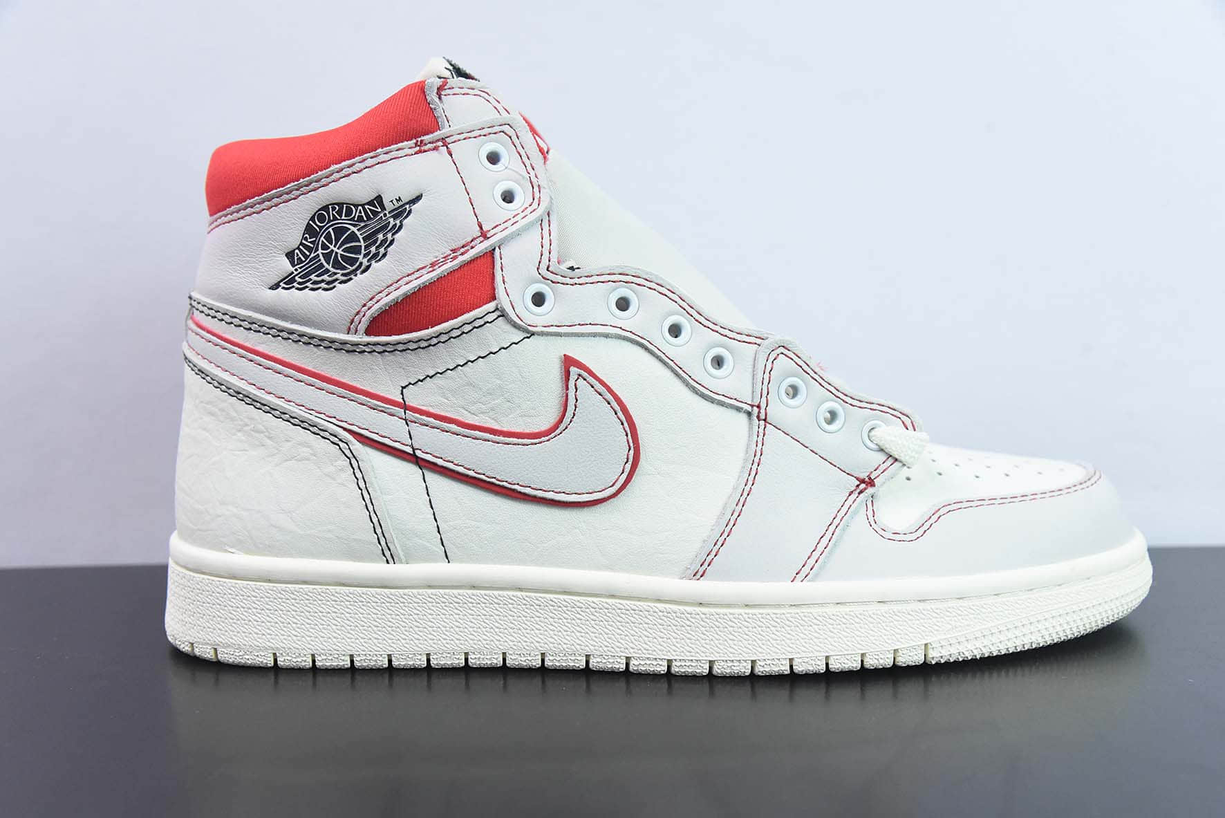 乔丹Air Jordan 1 Retro PhantomAJ1白红兔八哥高帮复古文化篮球鞋纯原版本 货号:555088-160