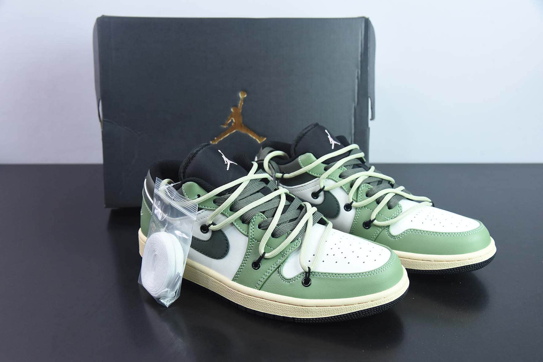 乔丹Air Jordan Low AJ1白绿双绑绳低帮经典复古运动篮球鞋纯原版本 货号：553558-062