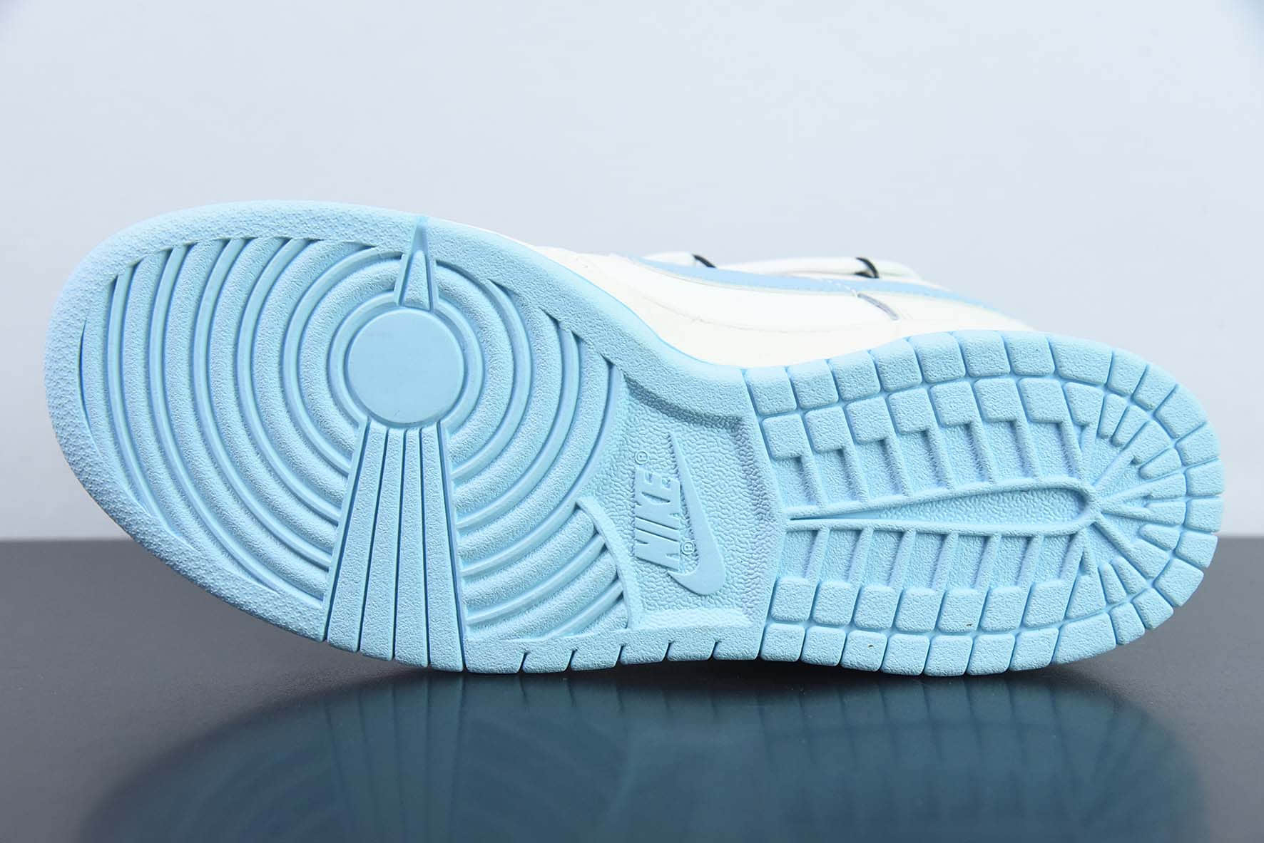 耐克Nike SB Dunk Low牛奶蓝解构抽绳SB低帮休闲滑板鞋纯原版本 货号:DN1431-001