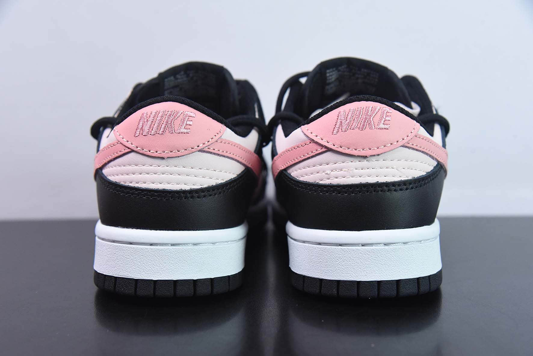 耐克Nike Dunk Low SB 白黑粉绑带定制版低帮滑板鞋纯原版本 货号:CW1590-100