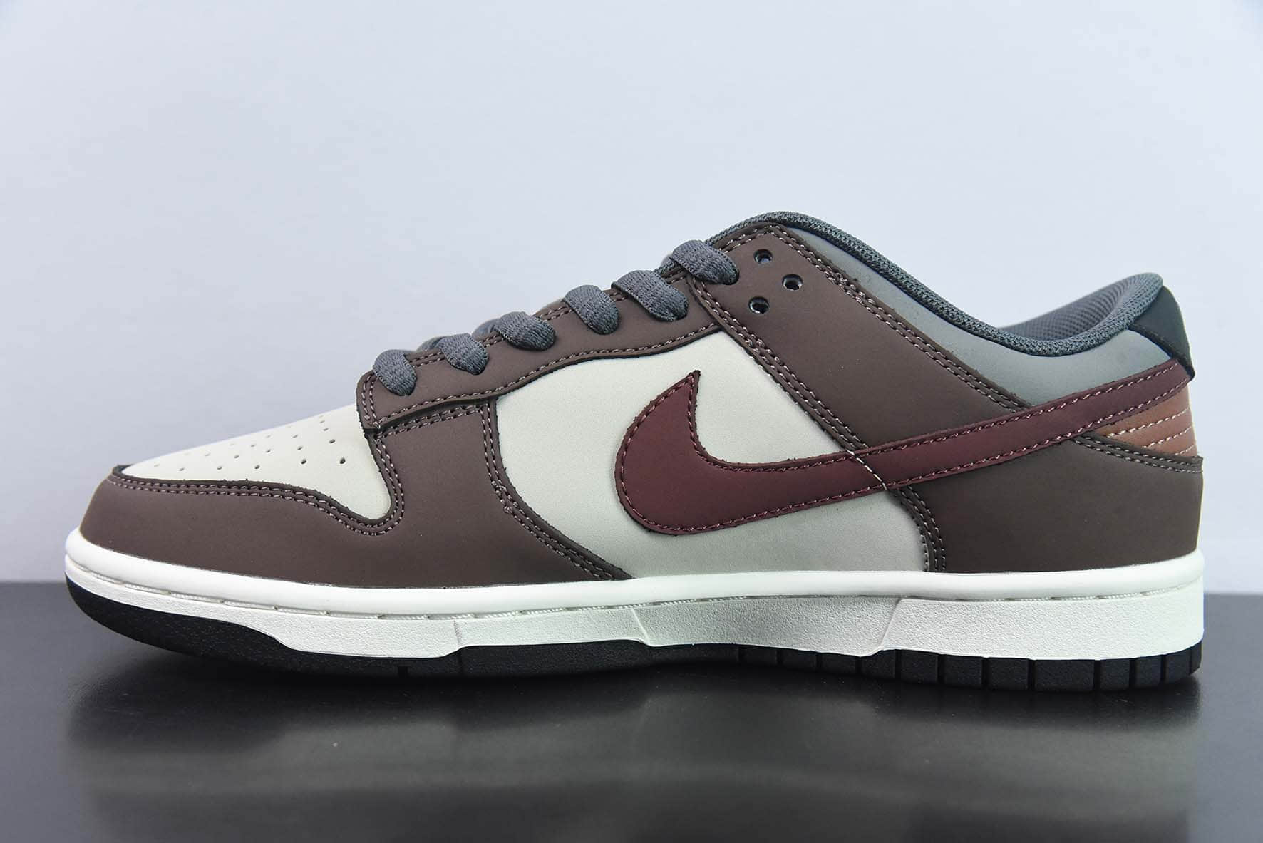 耐克Nike tomo Katsuhiro x NK SB Dunk Low Steamboy OST 大友克洋联名红棕低帮休闲运动滑板板鞋纯原版本 货号:DD0302-956