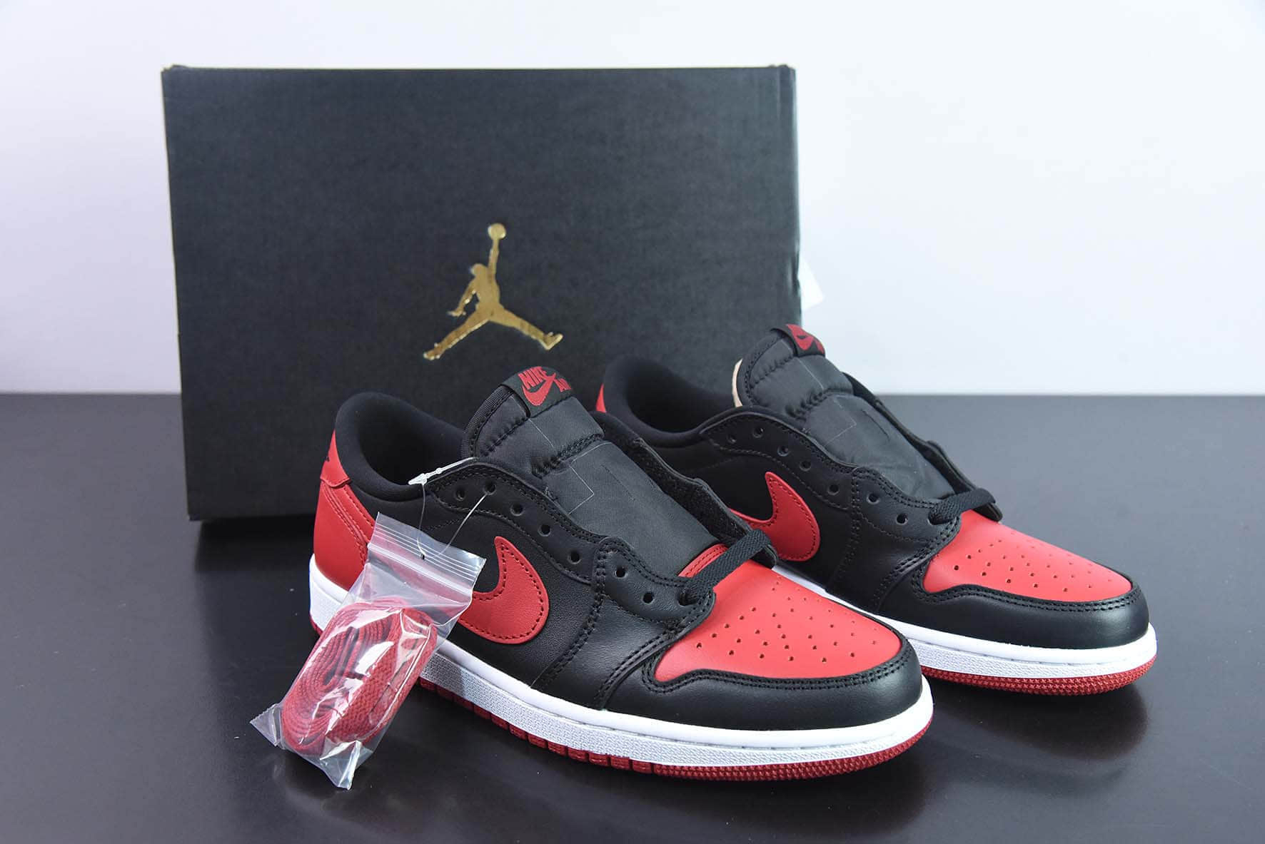 乔丹Air Jordan AJ1 Retro Low OG AJ1“黑红禁穿 ”低帮休闲板鞋纯原版本 货号:705329-001
