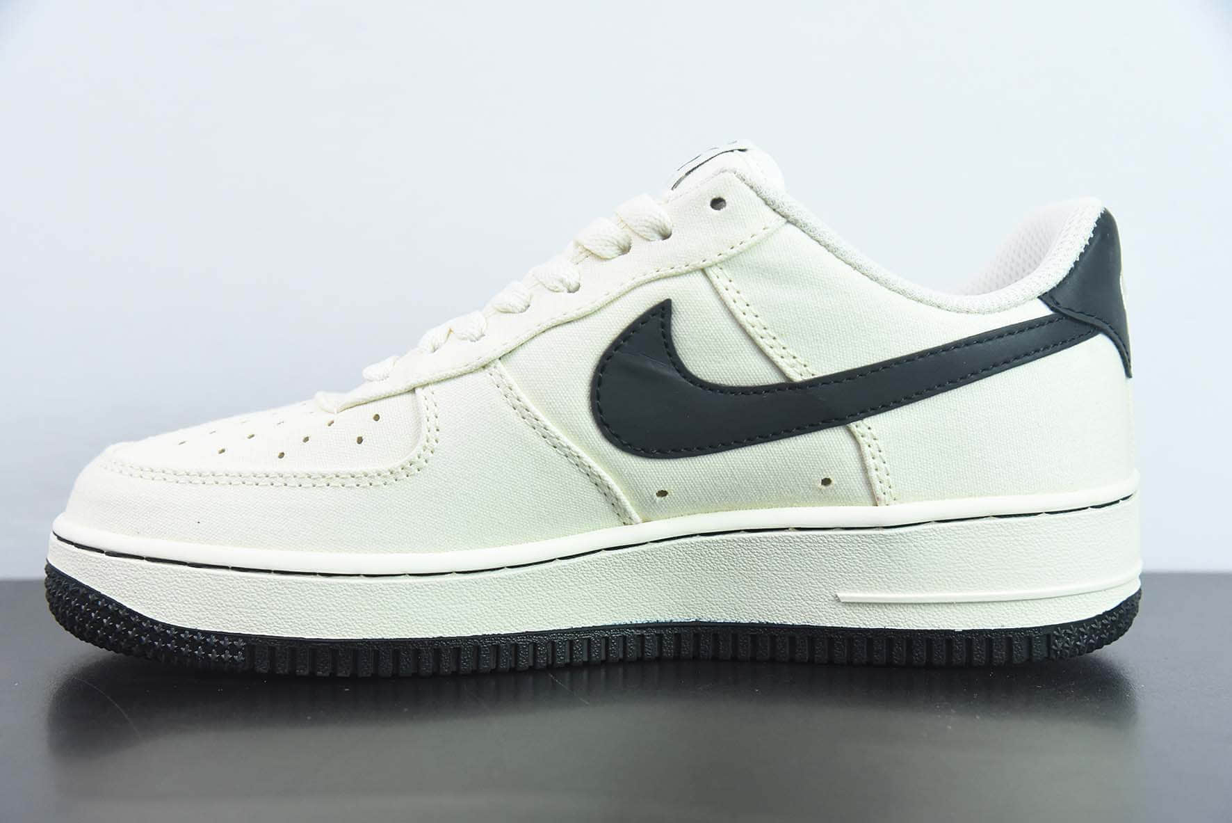耐克Nike Air Force 1 AF1黑白小勾帆布空军一号低帮休闲板鞋纯原版本 货号:ME0112-511