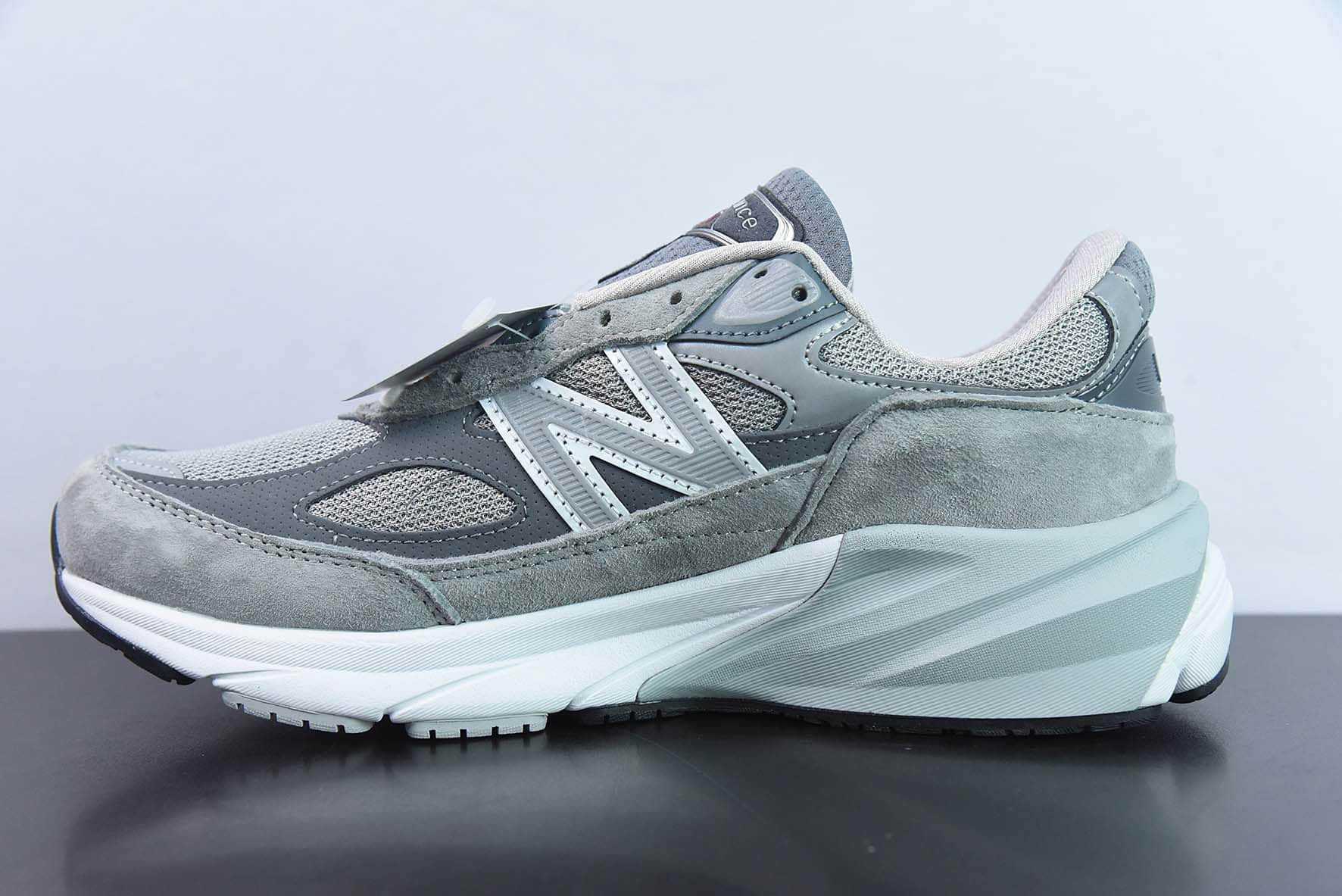 新百伦New Balance Made in USA M990V6六代系列元祖灰银3M美产血统经典复古百搭老爹风休闲运动跑步鞋纯原版本 货号：M990GL6