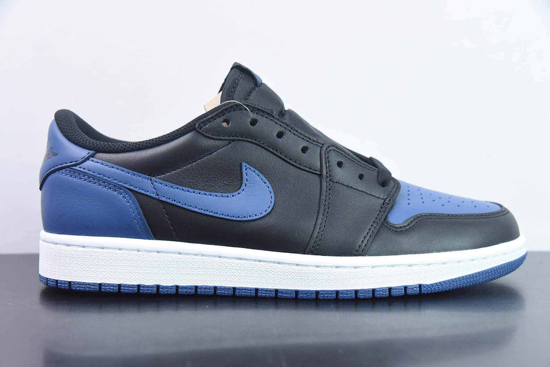 乔丹Air Jordan 1 Retro Low AJ1黑蓝低帮复古文化篮球鞋纯原版本 货号：CZ0775-041