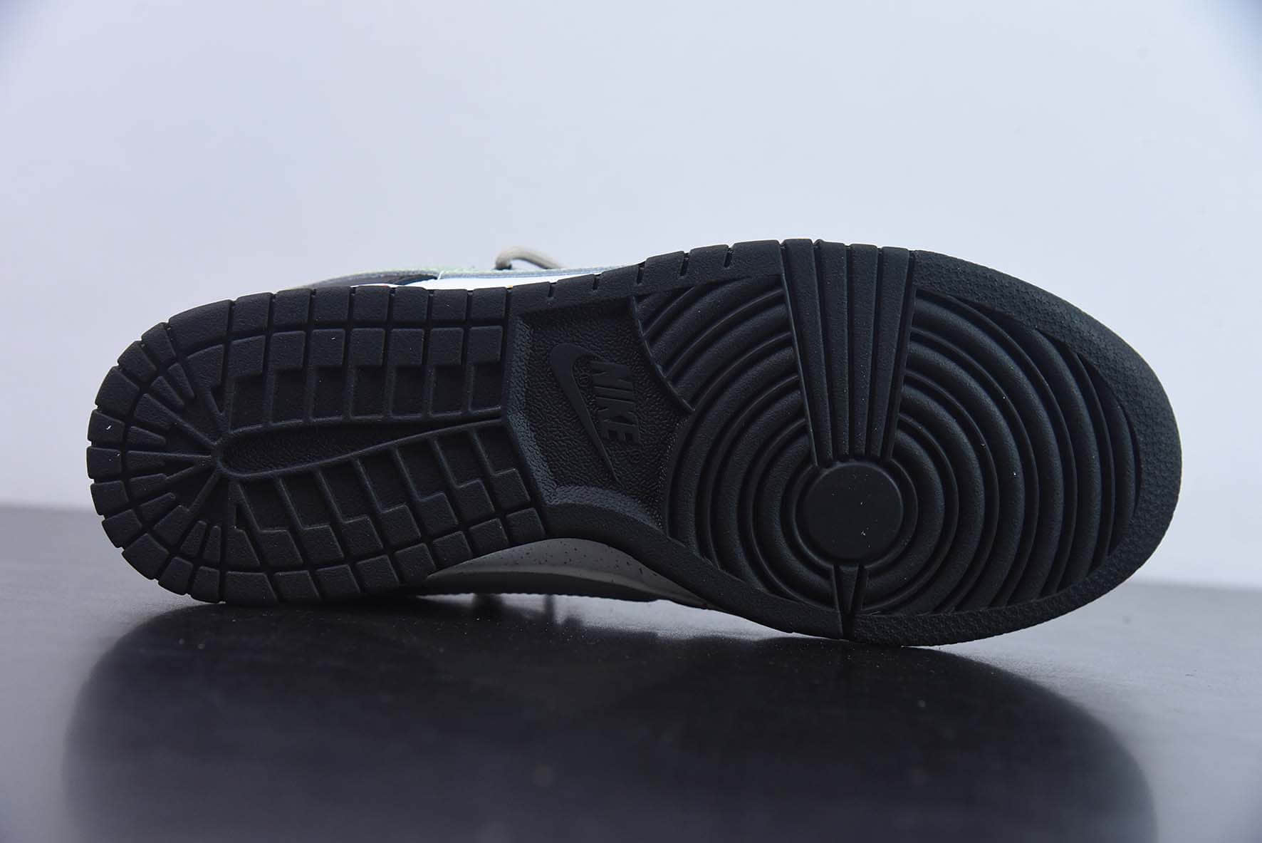 耐克Nike SB Dunk Low 黑白绿解构活力三钩抽绳系列复古低帮板鞋纯原版本 货号:FD4623-143