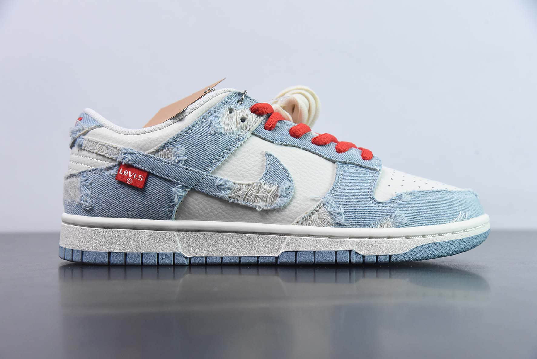 耐克Nike Levi's x NK Dunk Low 李维斯联名破布牛仔蓝SB低帮休闲板鞋纯原版本 货号:LE0021-005