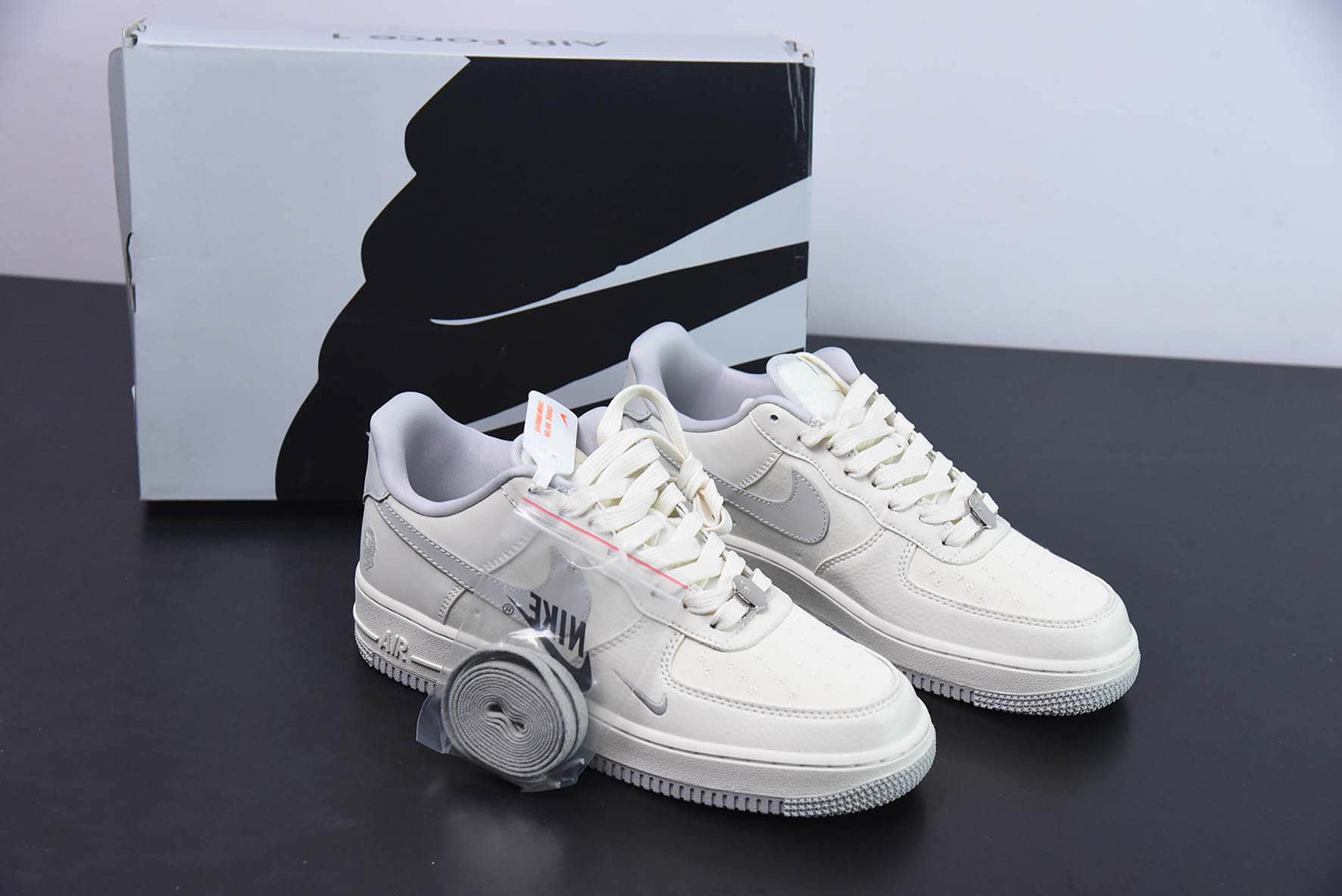 耐克NIke Air Force 1 '07 Low “BAPE联名米灰帆布”空军一号低帮休闲板鞋纯原版本 货号:BS9055-748
