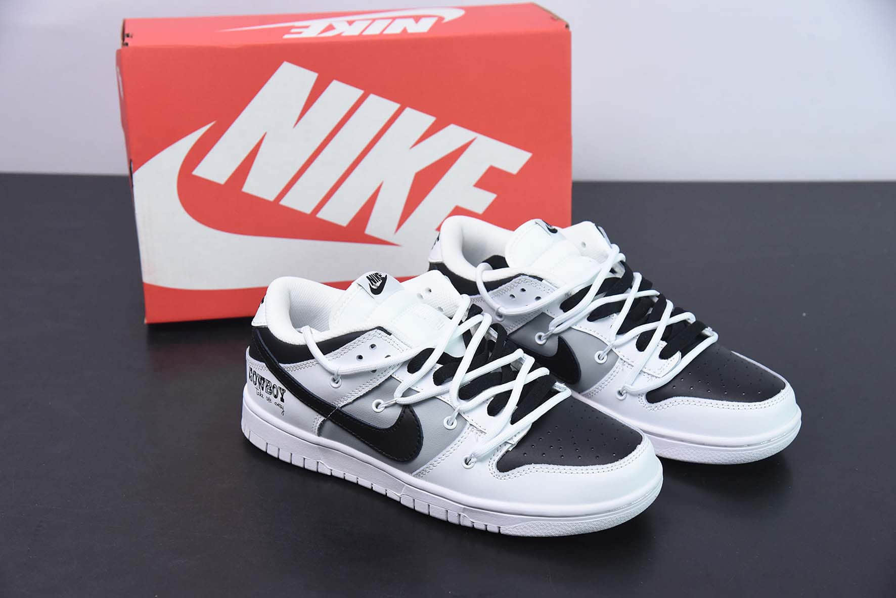 耐克Nike Dunk Low SB解构绑带黑白灰低帮休闲滑板鞋纯原版本 货号:DJ6188-101