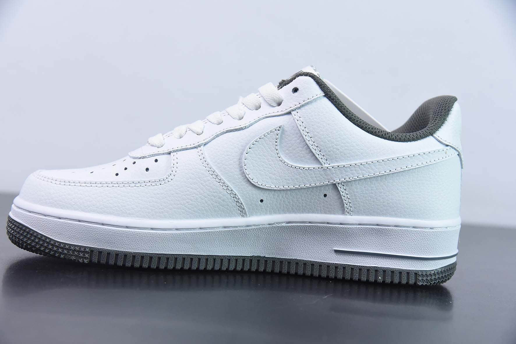耐克Nike Air Force 1'0740th AnniversaryWhiteDark Grey40周年版白暗灰金小钩空军一号低帮休闲板鞋纯原版本 货号:DD1225-008
