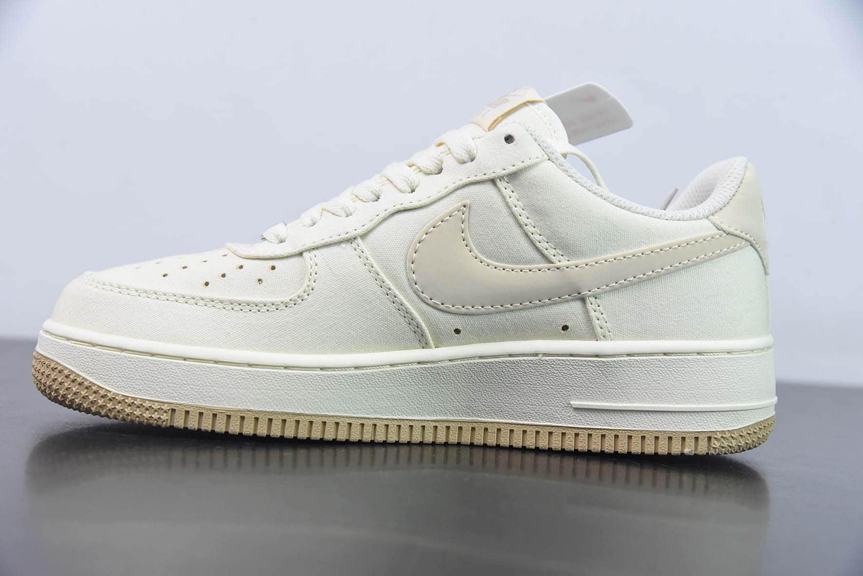 耐克Nike Air Force 1'07 Low卡其小勾布面空军一号低帮休闲板鞋纯原版本 货号:ME0112-577