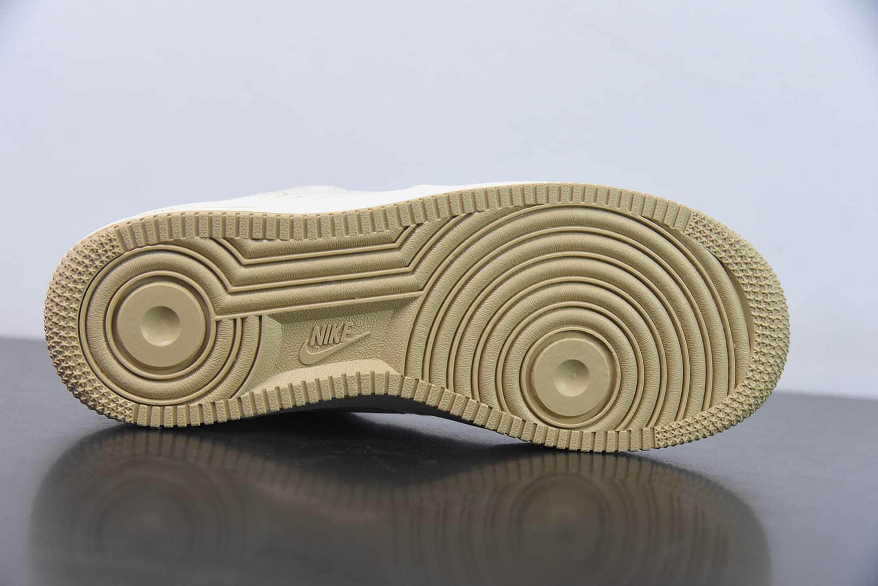 耐克Nike Air Force 1'07 Low卡其小勾布面空军一号低帮休闲板鞋纯原版本 货号:ME0112-577