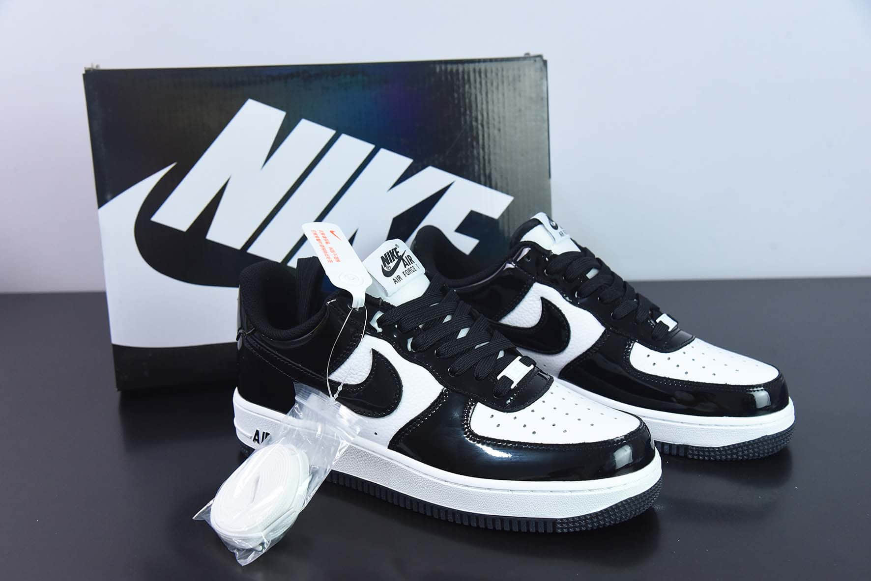 耐克Nike Air Force 1’07 LowBlackWhitePande漆皮黑白熊猫空军一号低帮休闲板鞋纯原版本 货号:HP3656-588