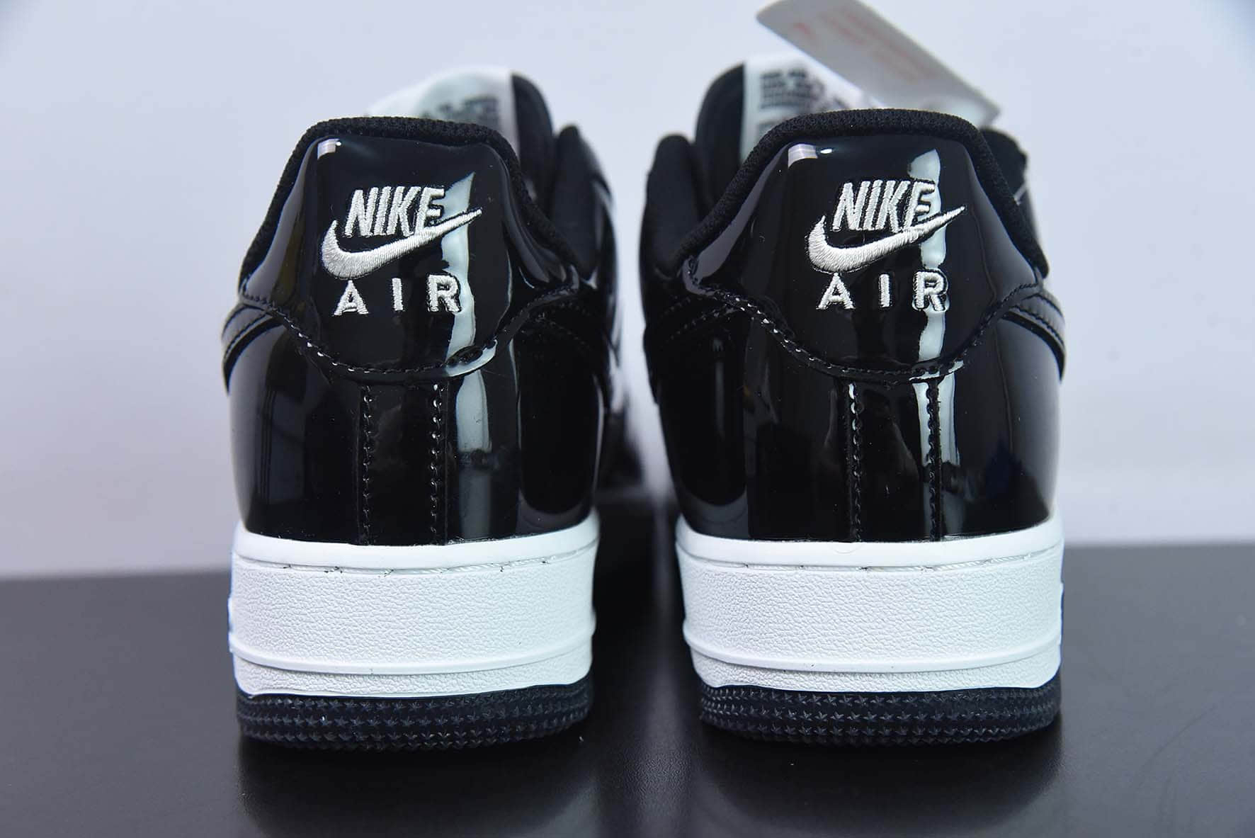 耐克Nike Air Force 1’07 LowBlackWhitePande漆皮黑白熊猫空军一号低帮休闲板鞋纯原版本 货号:HP3656-588