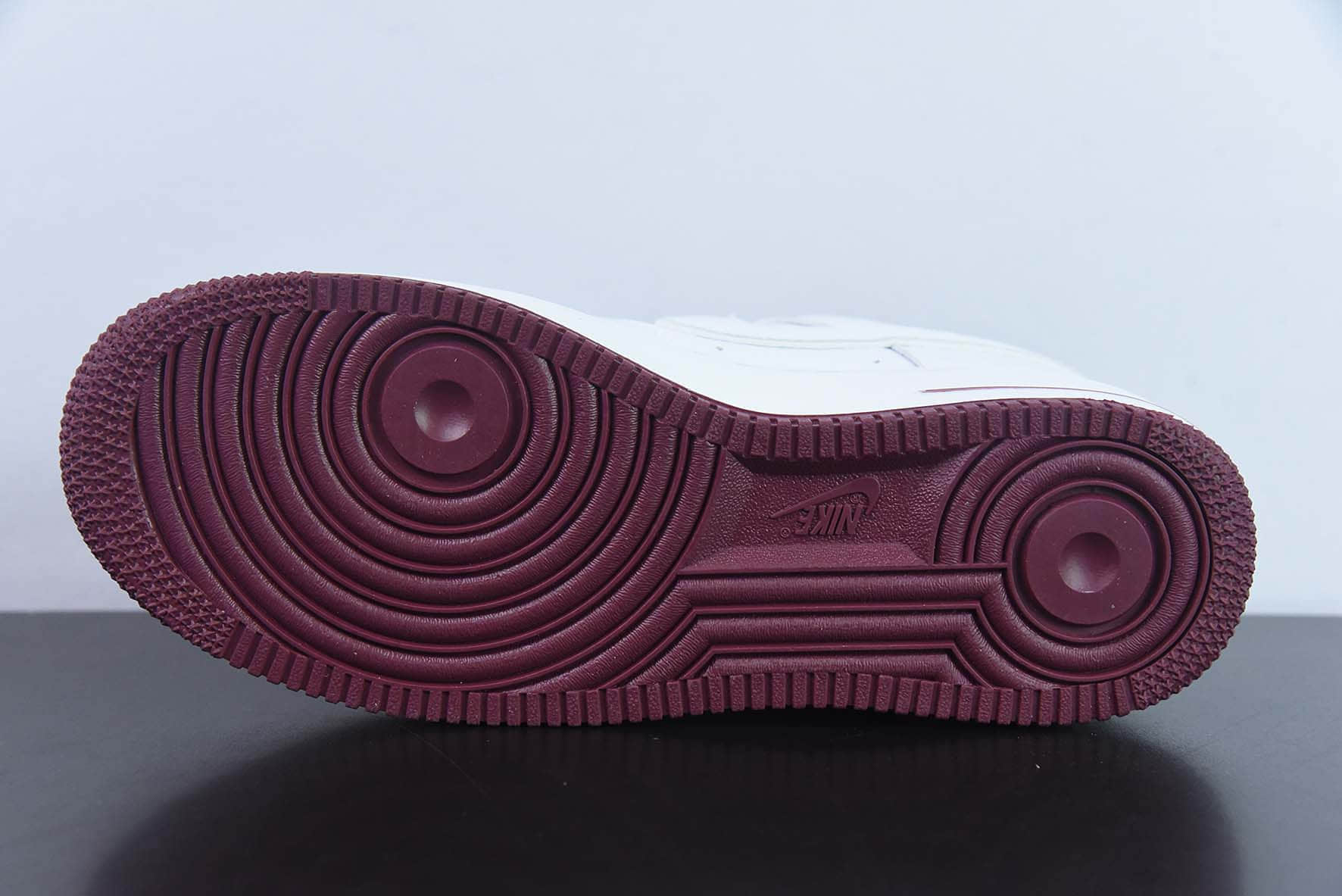 耐克Nike Air Force 1 AF1白棕 KITH字母印花空军一号低帮休闲板鞋纯原版本 货号:KT1659-006