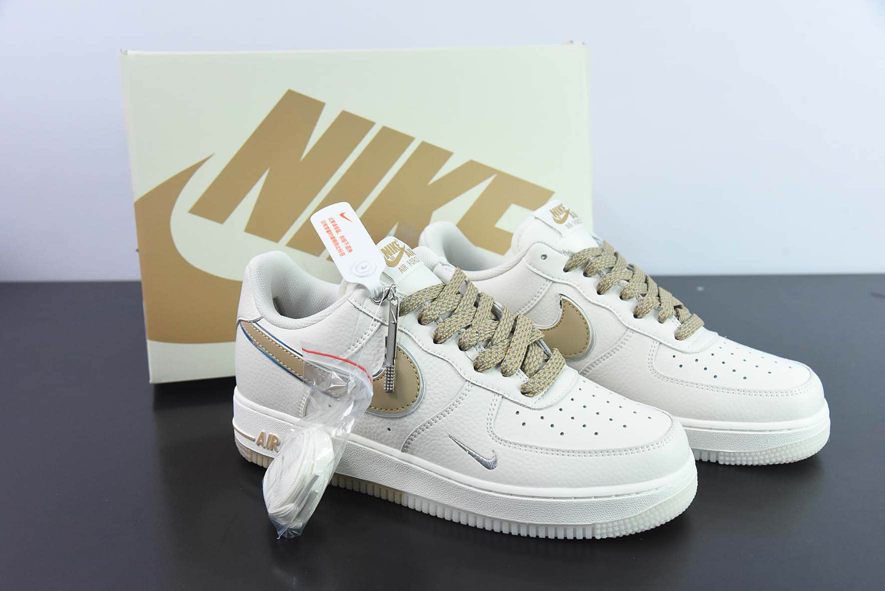 耐克Nike Air Force 1 AF1 白棕银边刺绣3M反光版空军一号低帮休闲板鞋纯原版本 货号:JJ0253-007