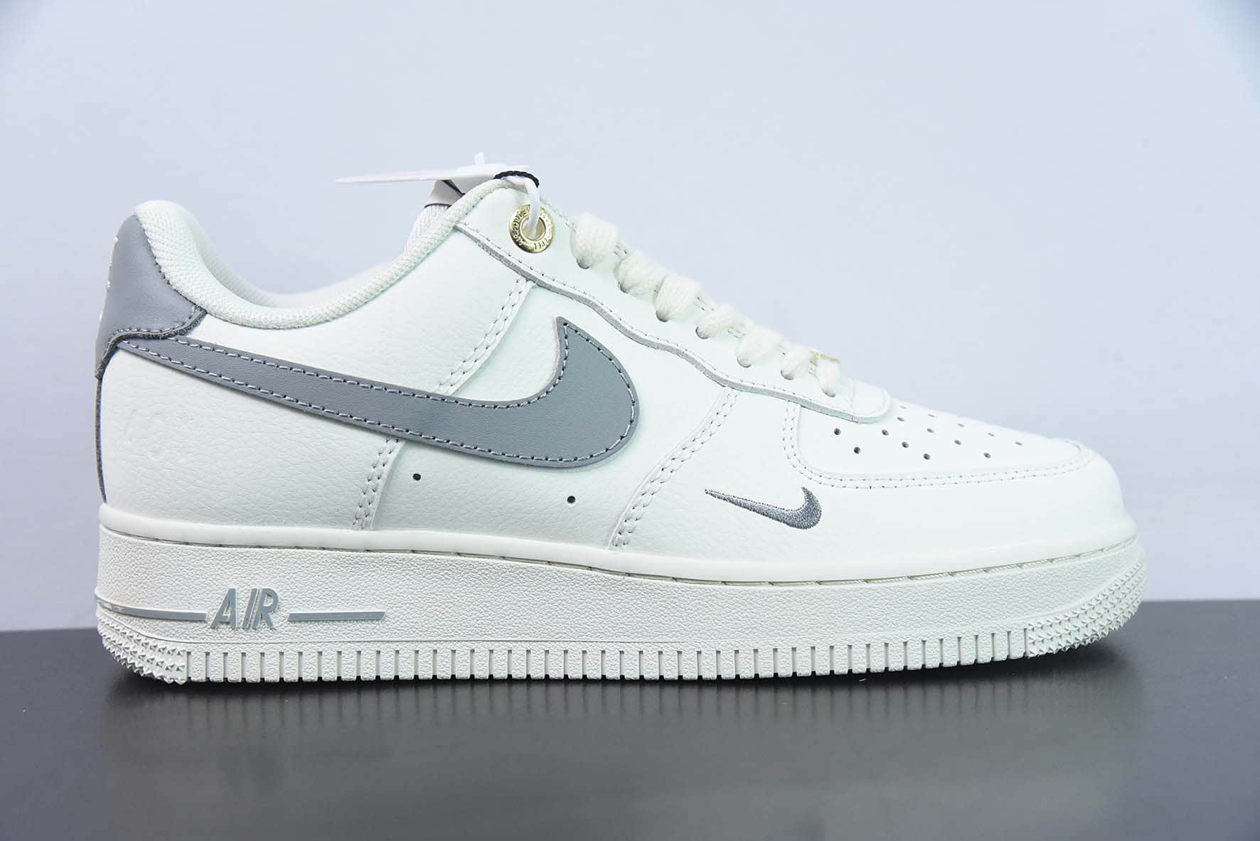 耐克Nike Air Force 1 AF1白灰刺绣40周年纪念版空军一号低帮休闲板鞋纯原版本 货号: DQ7658-106