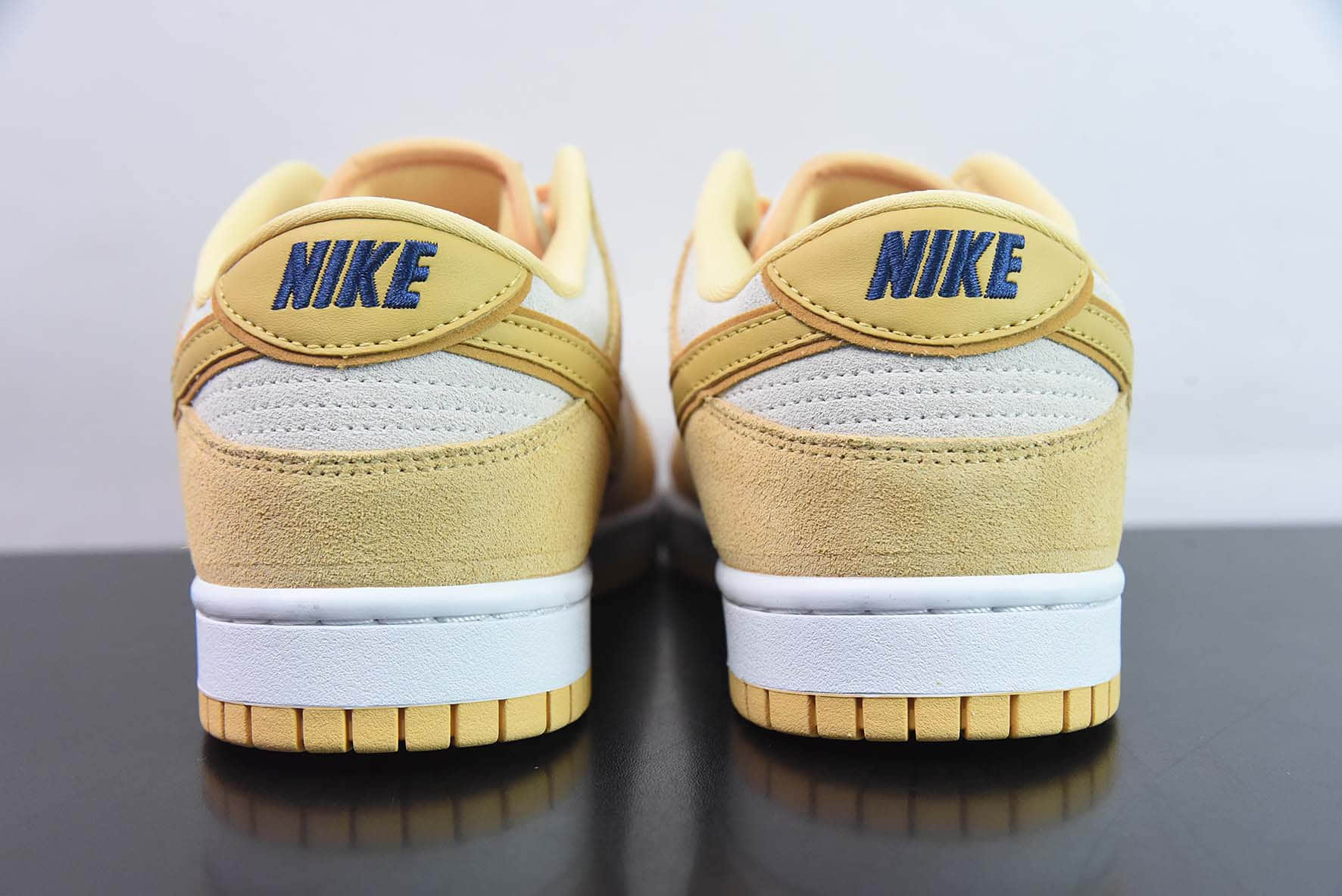 耐克Nike SB Dunk Low LXGold Suede 黄金小麦SB低帮休闲滑板鞋纯原版本 货号:DV7411-200