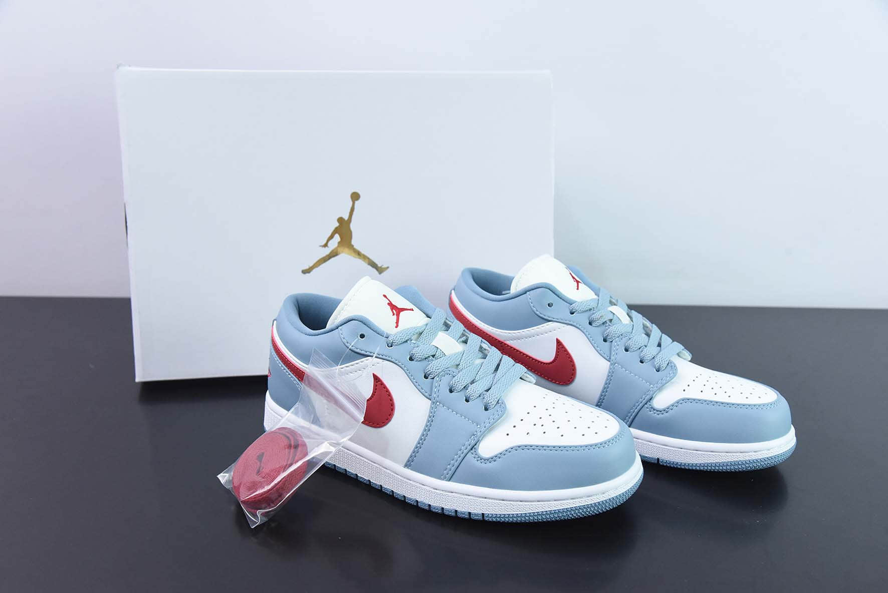 乔丹Air Jordan AJ1 Low 蓝白红低帮复古篮球鞋纯原版本 货号:DC0774-164