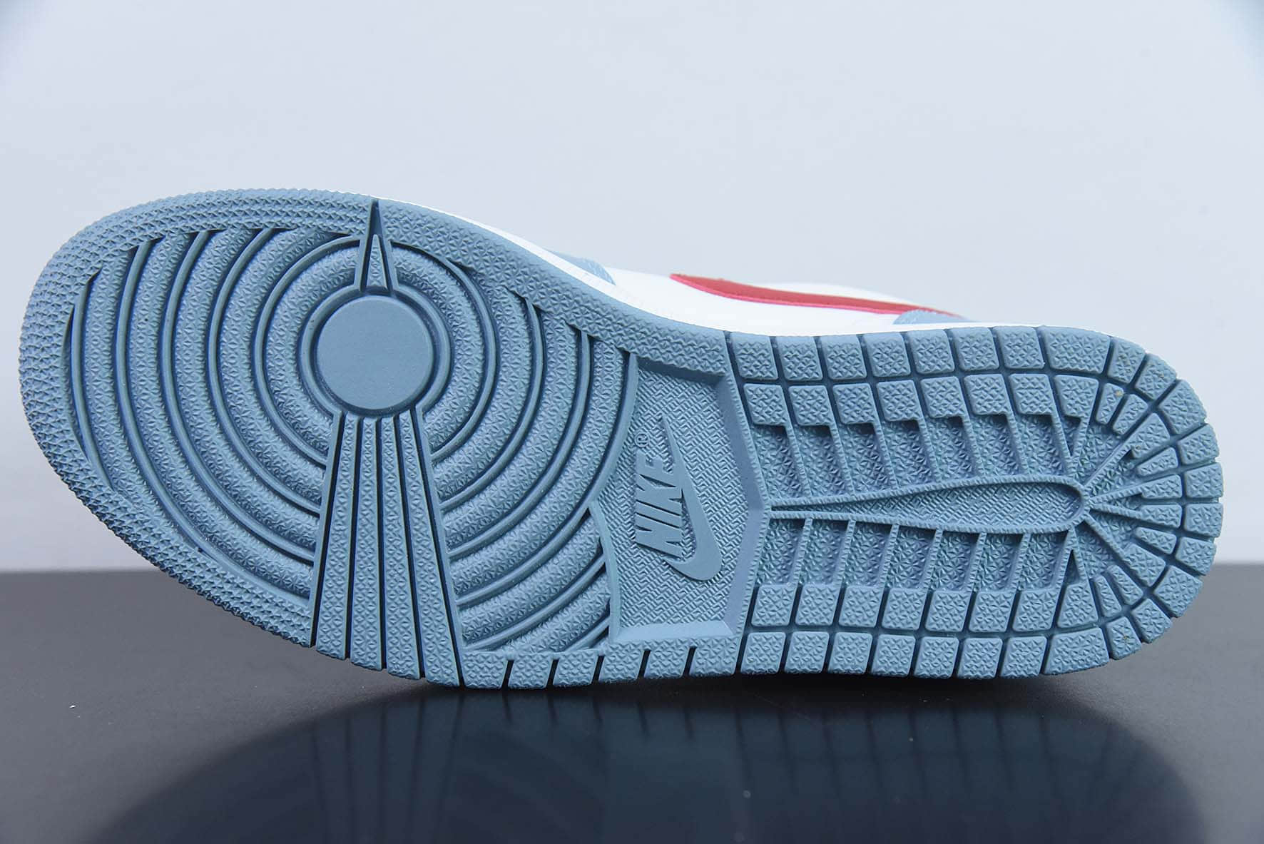 乔丹Air Jordan AJ1 Low 蓝白红低帮复古篮球鞋纯原版本 货号:DC0774-164