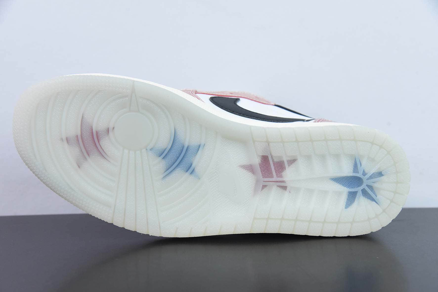 乔丹Air Jordan AJ1 Retro Low OG乔丹之子白红低帮复古篮球鞋纯原版本 货号:FN0432-017