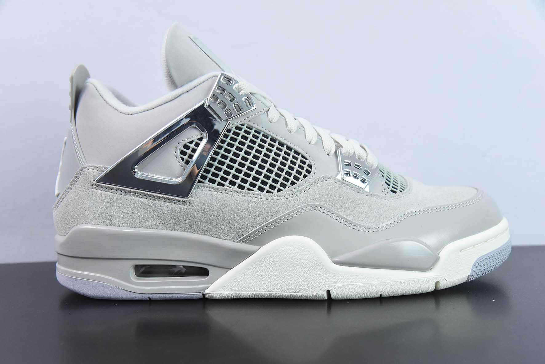 乔丹Air Jordan 4 WMNS “Frozen Moments” AJ4电镀银男子文化篮球鞋纯原版本 货号:AQ9129-001