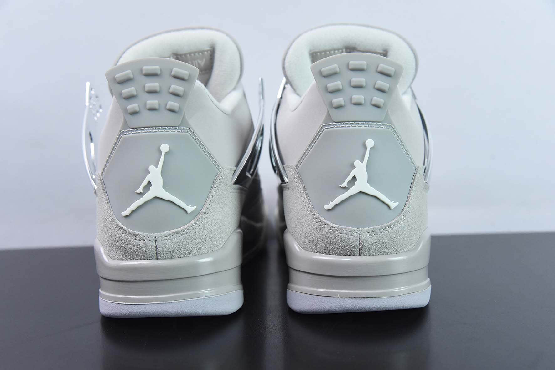 乔丹Air Jordan 4 WMNS “Frozen Moments” AJ4电镀银男子文化篮球鞋纯原版本 货号:AQ9129-001