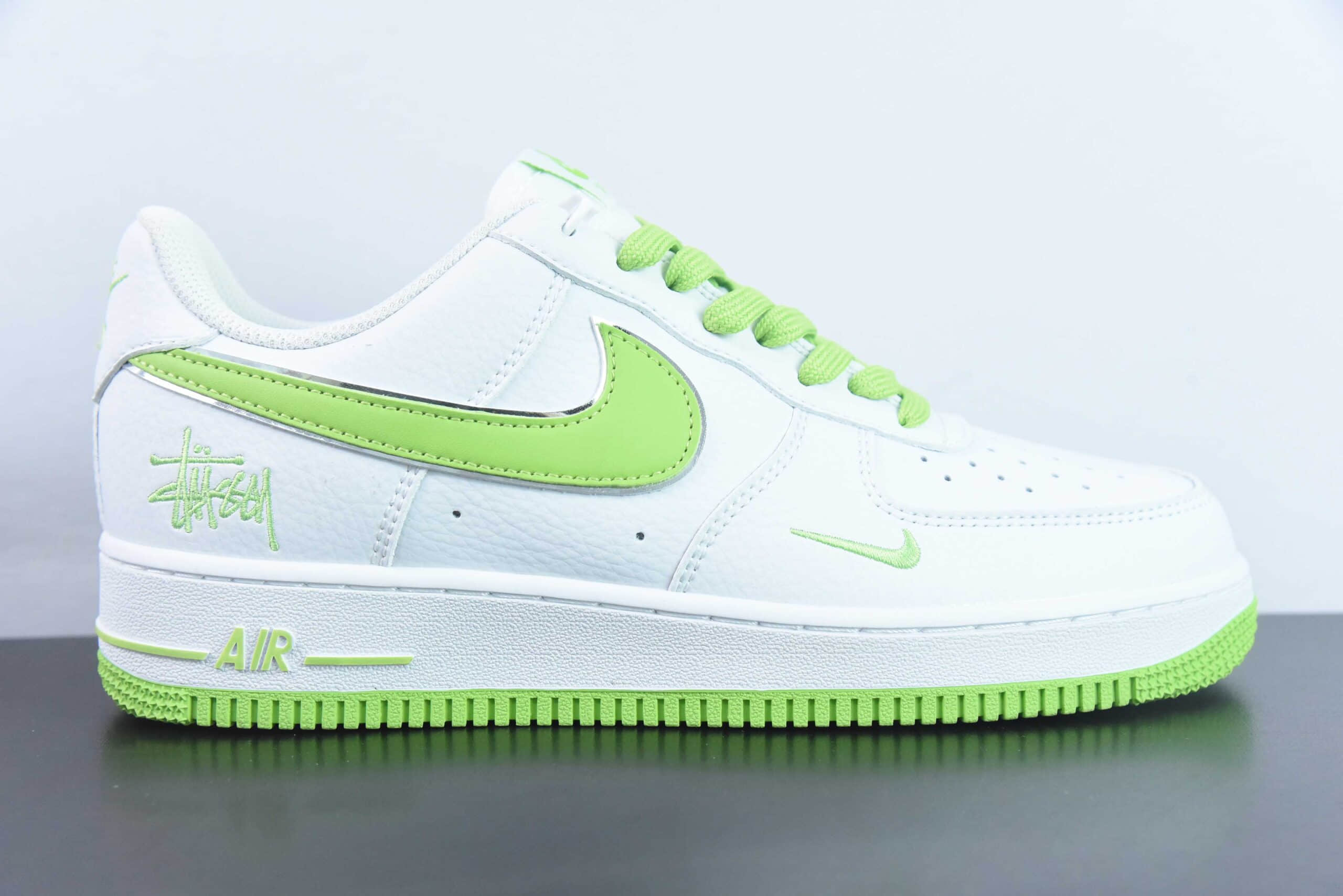 耐克Nike Stussy x Nike Air Force 1´07 LowWhiteApple Green白绿苹果绿斯图西刺绣小钩空军一号低帮休闲板鞋纯原版本 货号:CW2288-111
