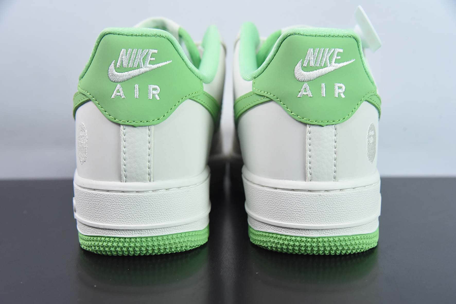 耐克NIke Air Force 1 ‘07 Low “BAPE联名浅绿帆布”空军一号低帮休闲板鞋纯原版本 货号:BS9055-752