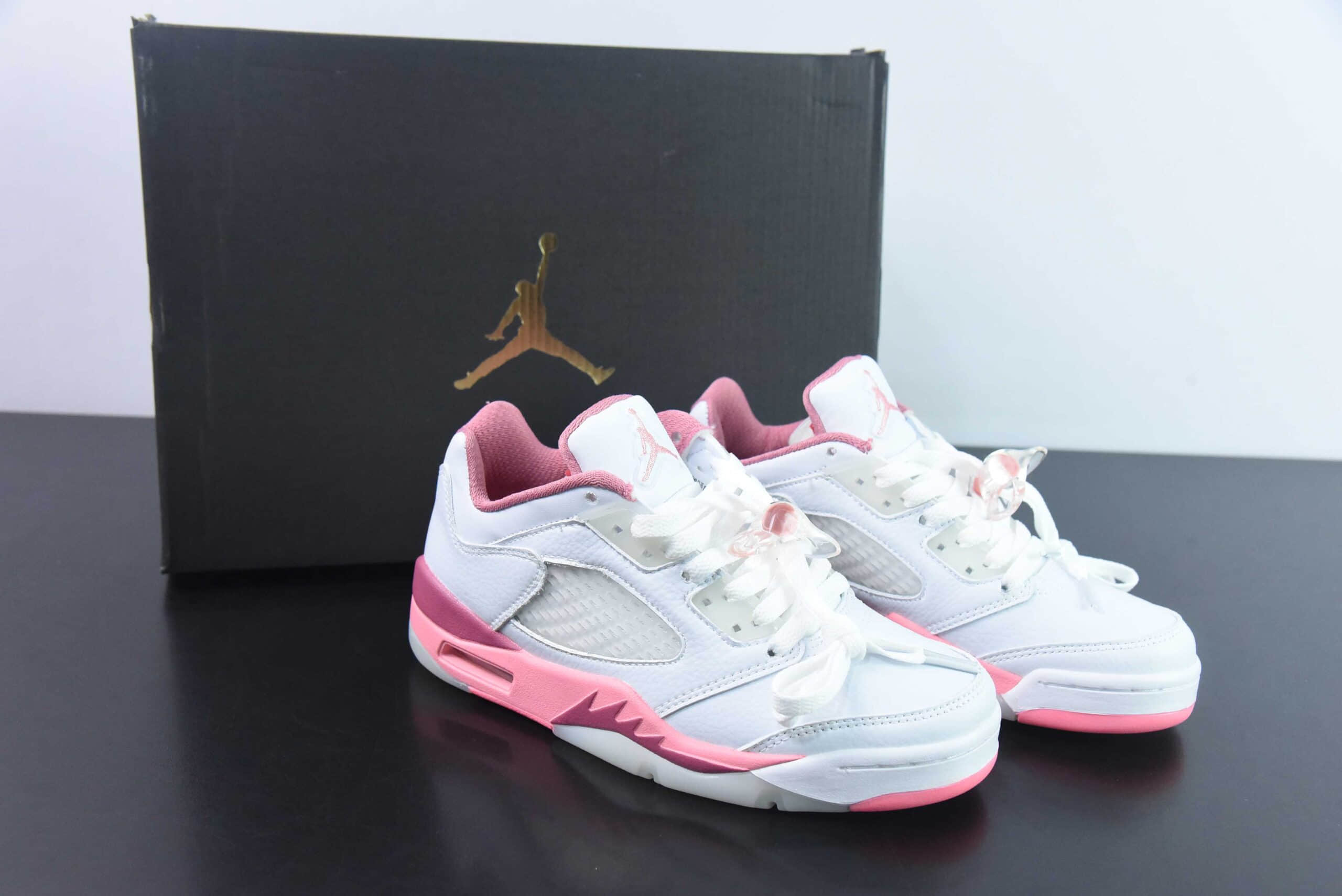 乔丹Air Jordan 5 Crafted For Her AJ5白粉低帮复古文化篮球鞋纯原版本 货号:DX4390-116
