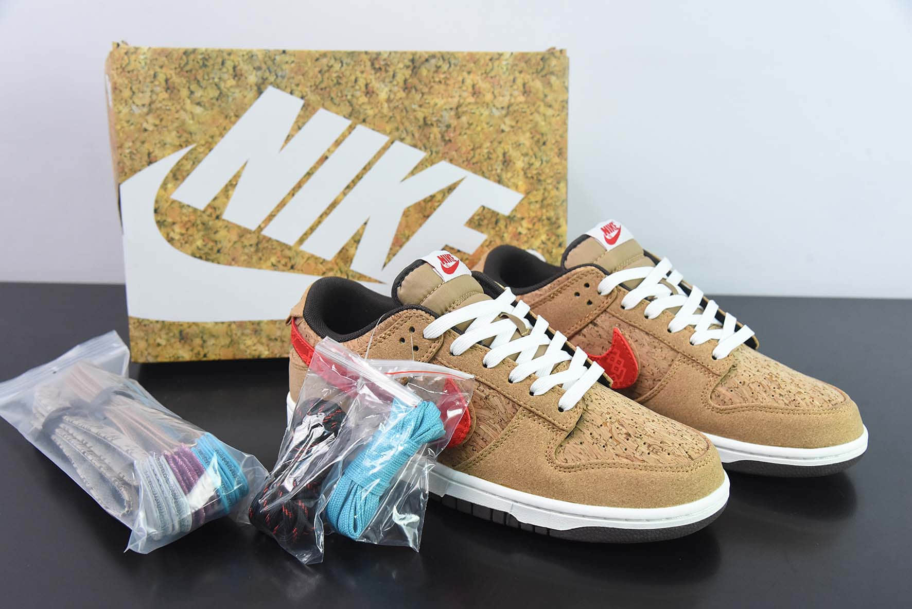 耐克Nike Clot x NK SB Dunk Low 20周年联名软木塞换钩SB低帮休闲滑板鞋纯原版本 货号：FN0317-121