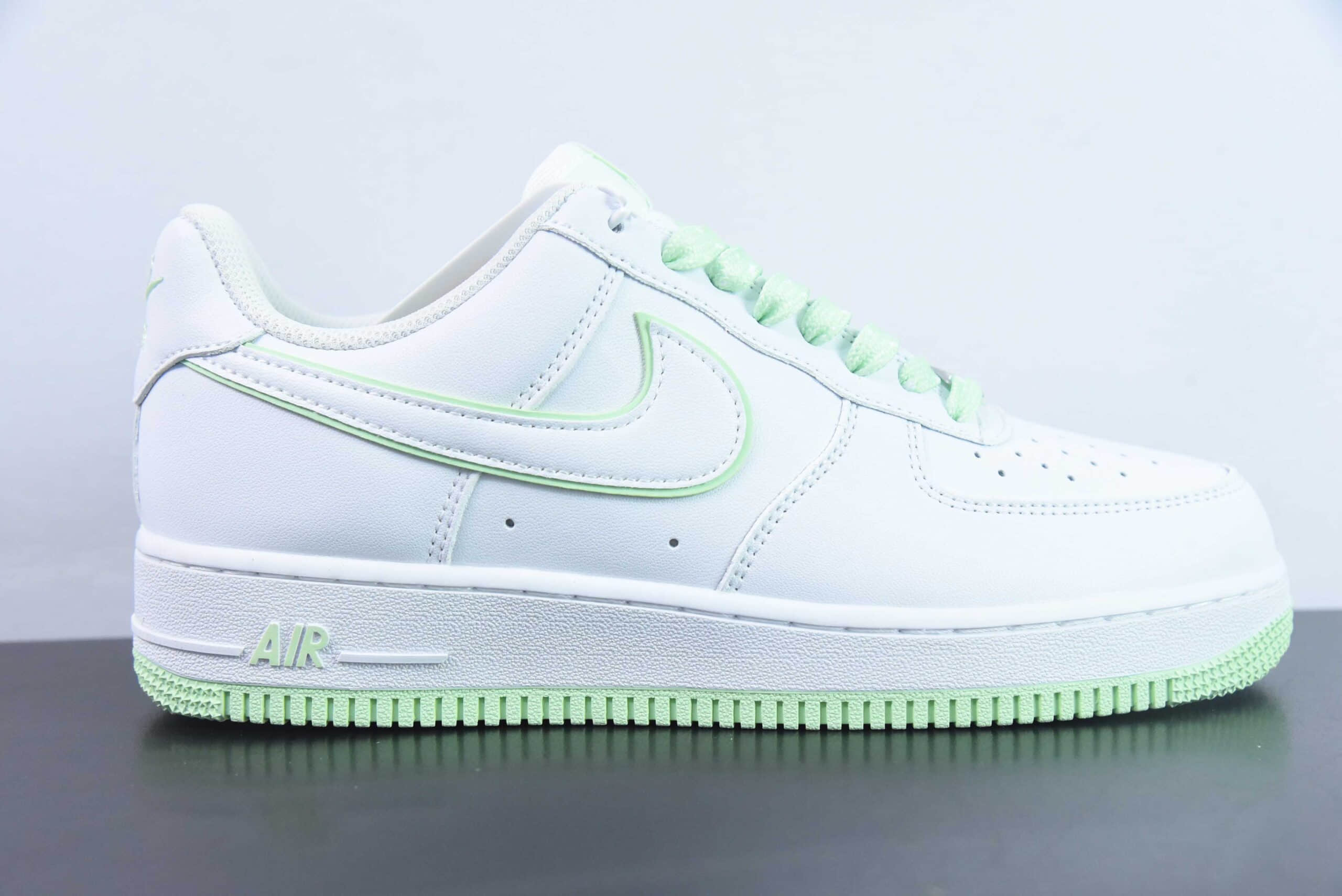 耐克NIke Air Force 1 '07 Low “白浅绿”空军一号低帮休闲板鞋纯原版本 货号:DV0766-105