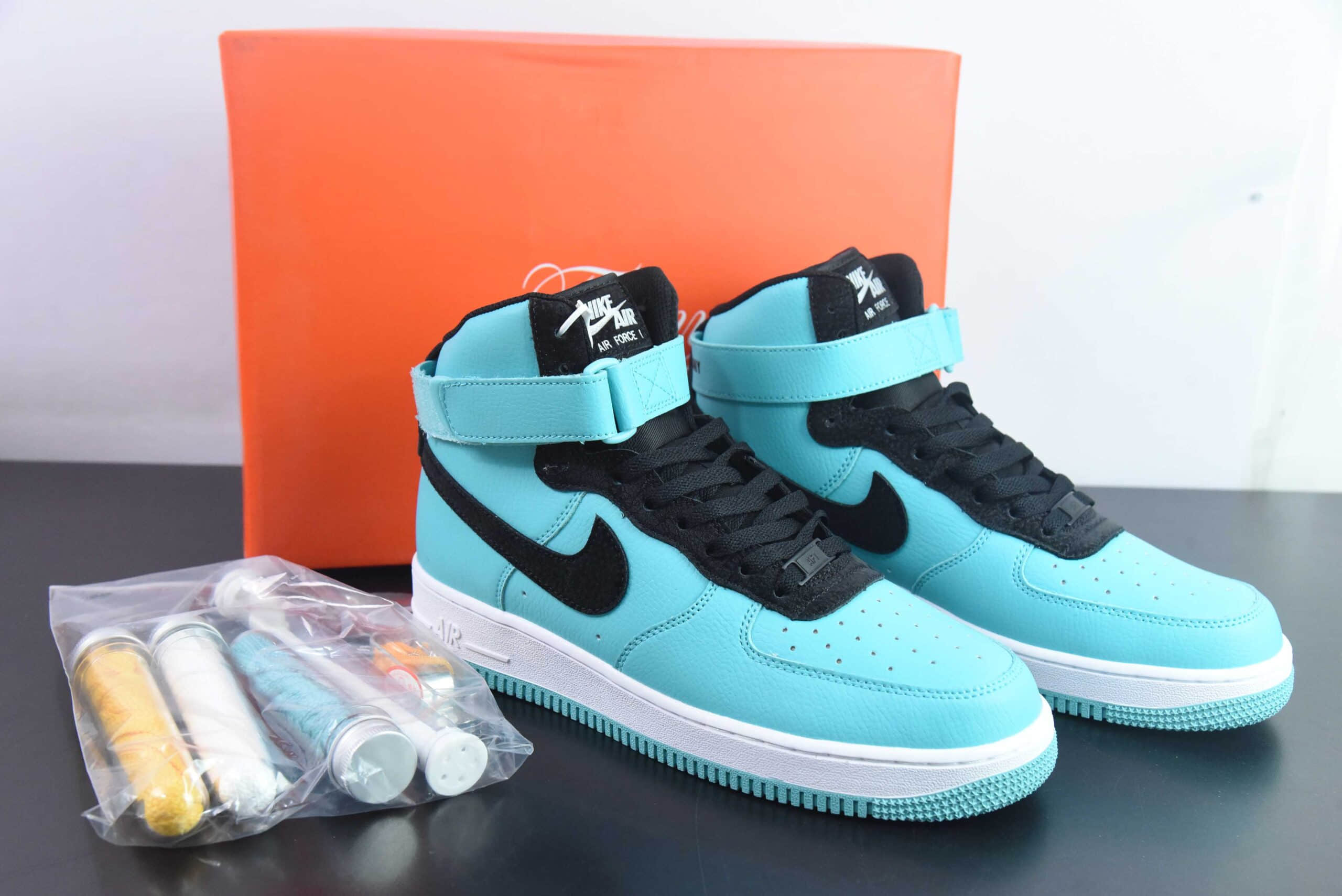 耐克Nike Air Force 1 AF1 蒂芙尼联名蓝黑高帮空军一号休闲板鞋纯原版本 货号:DZ1382-200
