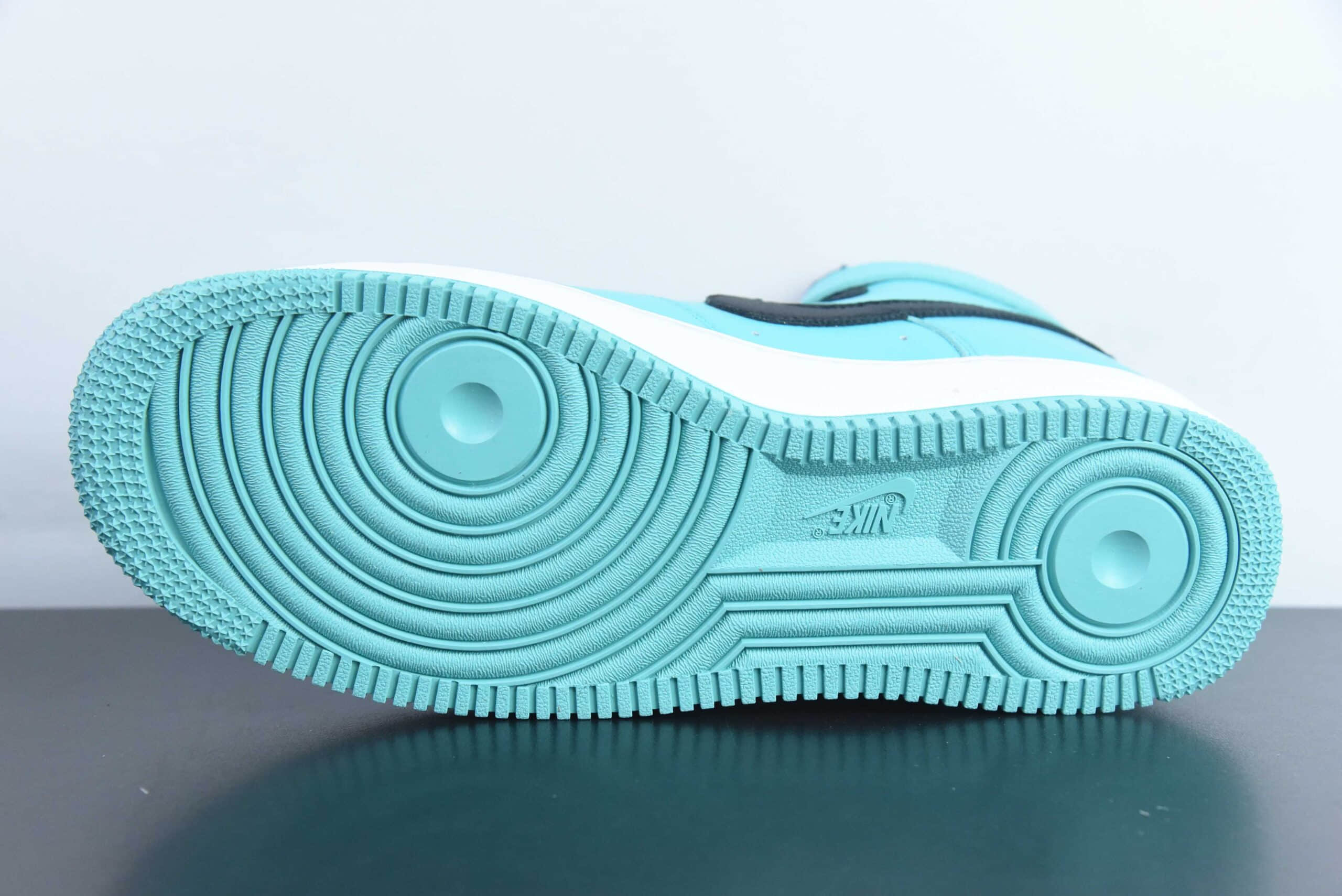 耐克Nike Air Force 1 AF1 蒂芙尼联名蓝黑高帮空军一号休闲板鞋纯原版本 货号:DZ1382-200