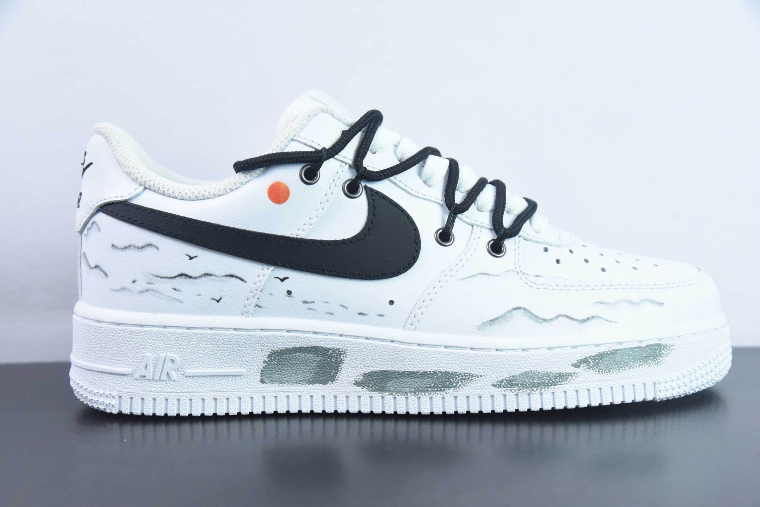 耐克Nike Air Force 1 AF1白黑涂鸦山水画空军一号低帮休闲板鞋纯原版本 货号:CW2288-111