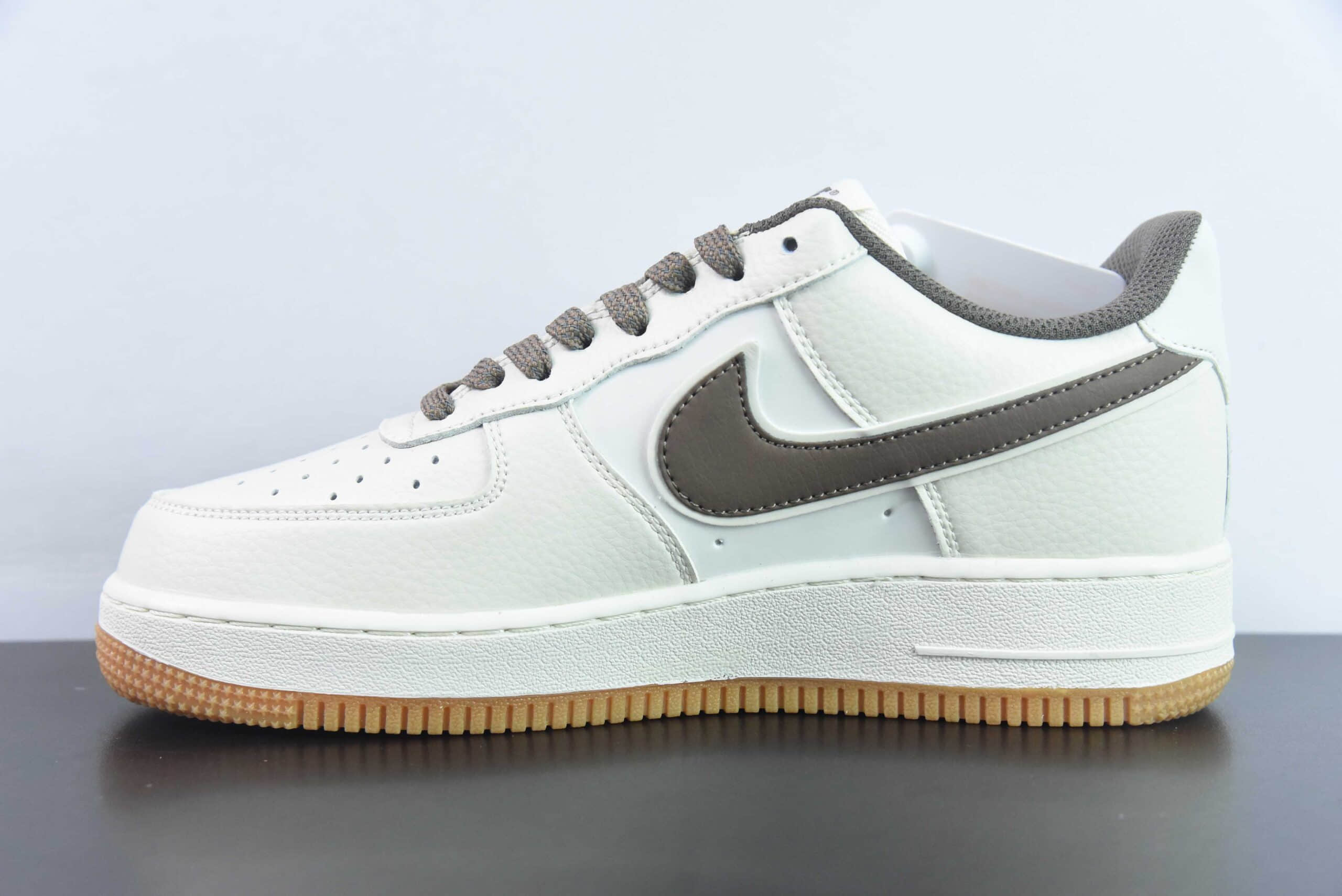 耐克Nike Air Force 1 AF1白米棕刺绣小勾空军一号低帮休闲板鞋纯原版本 货号:HD1689-106