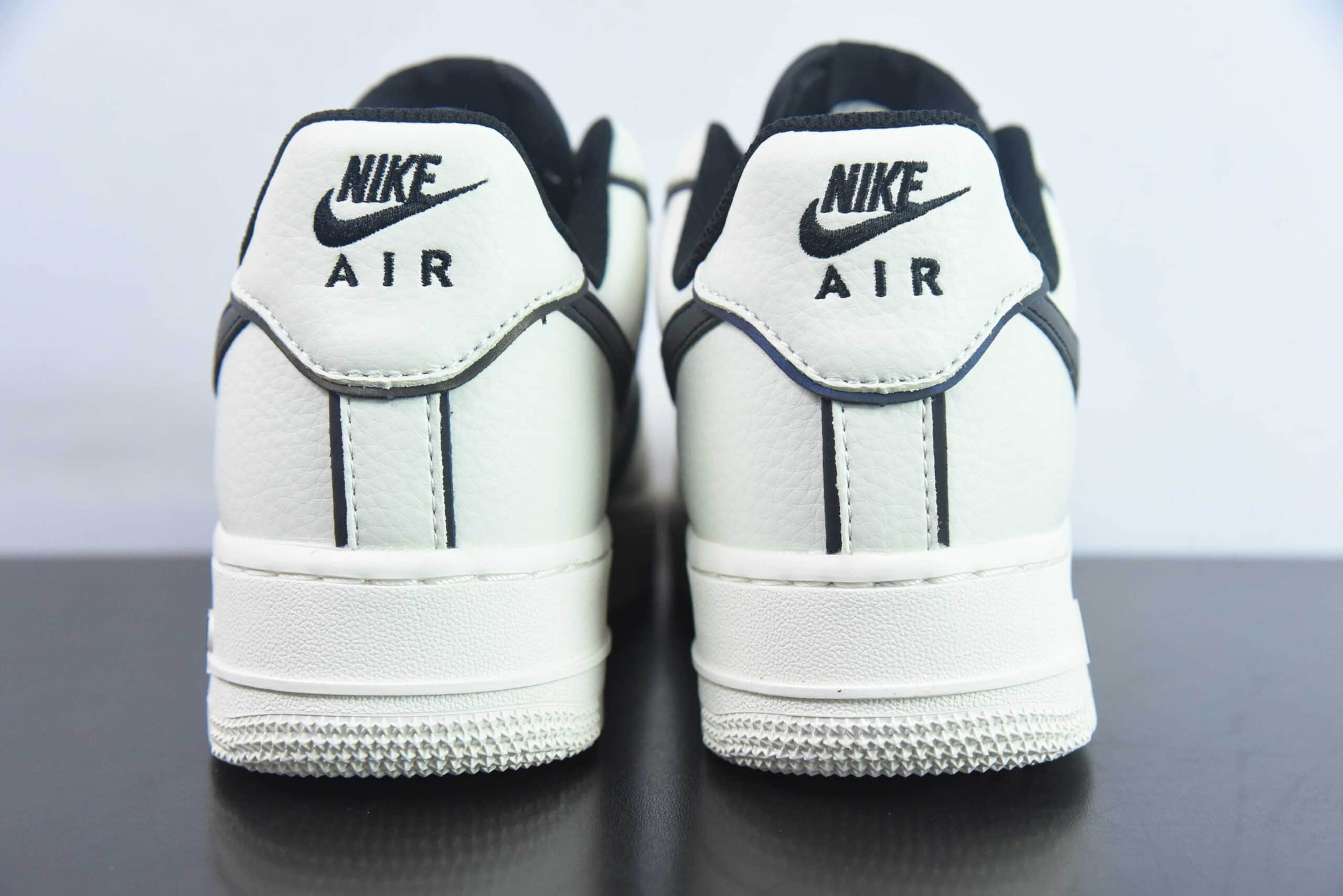 耐克Nike Air Force 1’07 Low 3M皮革米白黑镭射3M反光边空军一号经典低帮百搭休闲运动板鞋纯原版本 货号:UH8958-121