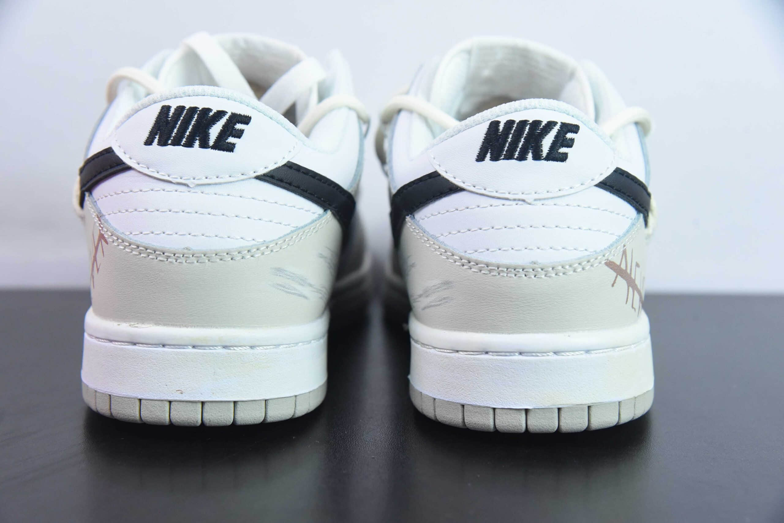 耐克Nike Dunk Low 白灰黑定制版解构绑带休闲板鞋纯原版本 货号：DV0831-101