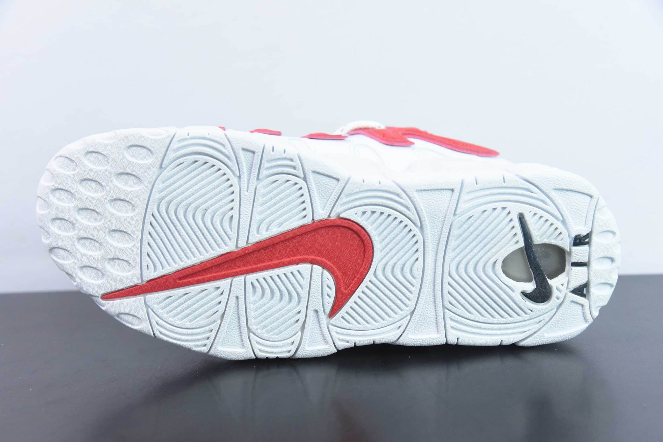 耐克Nike AMBUSH x Nike Air More Uptempo Low 皮蓬大AIR 联名款白红低帮经典高街复古篮球鞋纯原版本 货号：FB1299-401