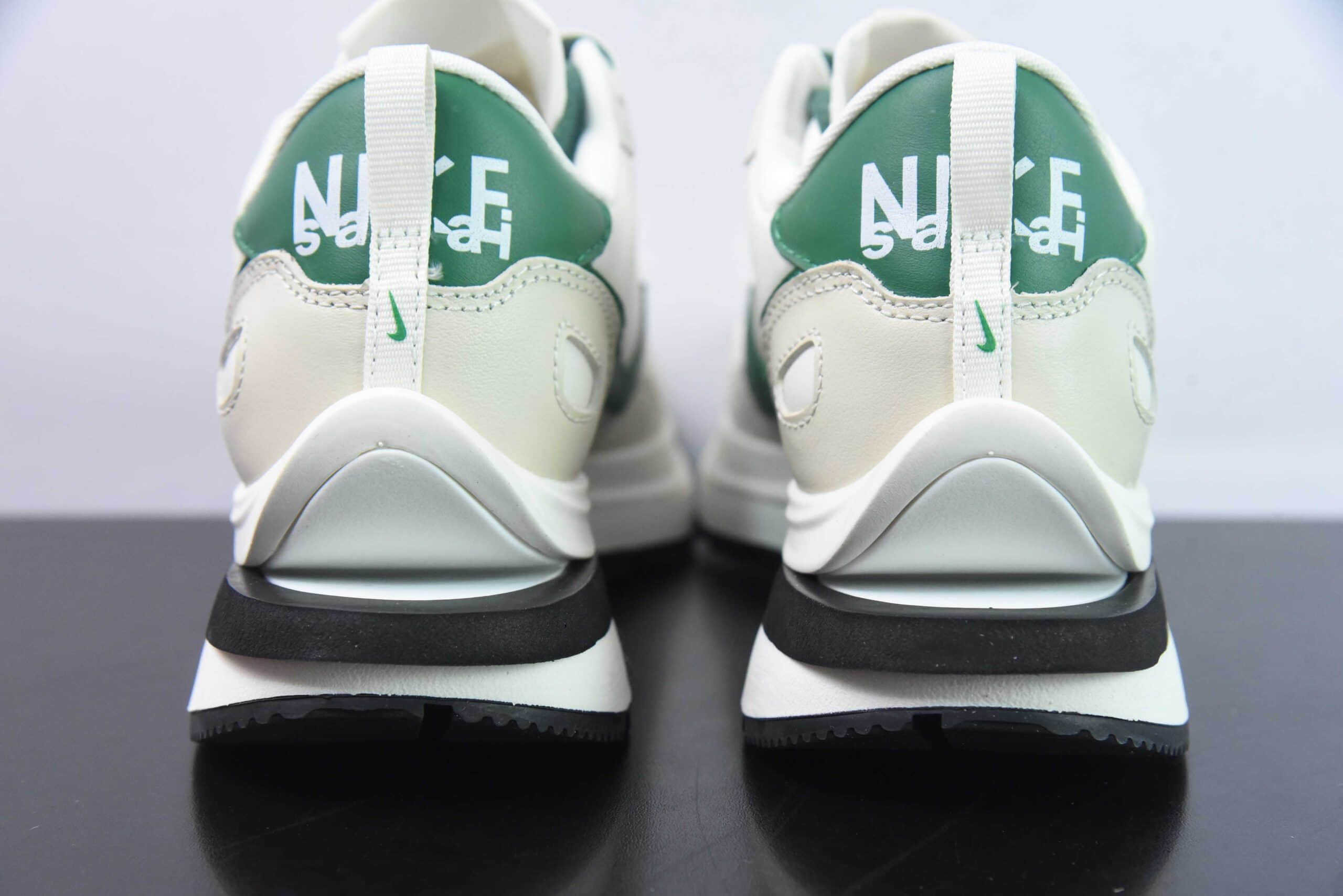 耐克Nike Sacai X VaporWaffle ”Nylon Black“ 华夫三代3.0黑白绿休闲复古跑鞋纯原版本 货号:DD1875-102