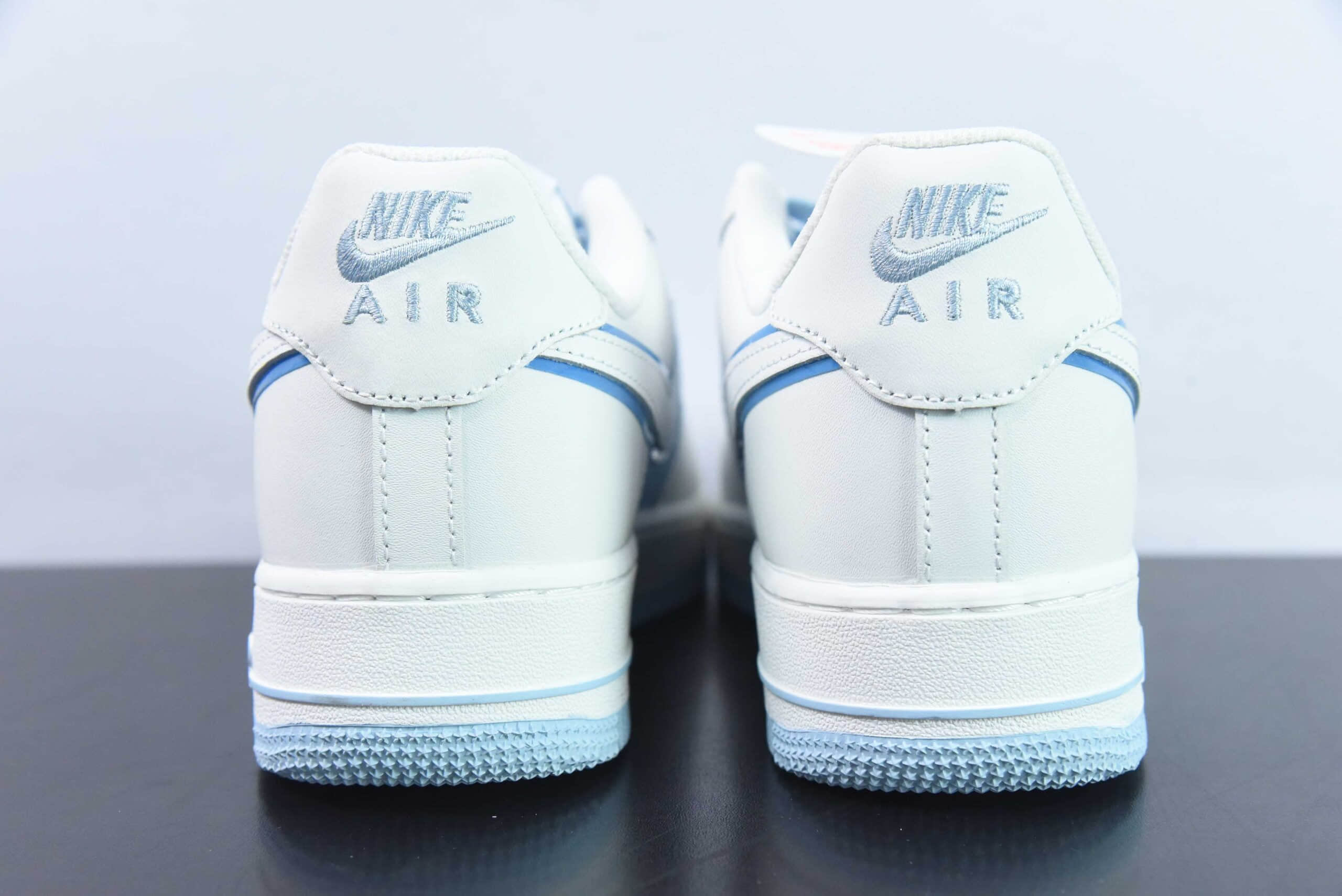 耐克Nike Air Force 1 AF1白淡蓝空军一号低帮休闲板鞋纯原版本 货号:AV0303-723