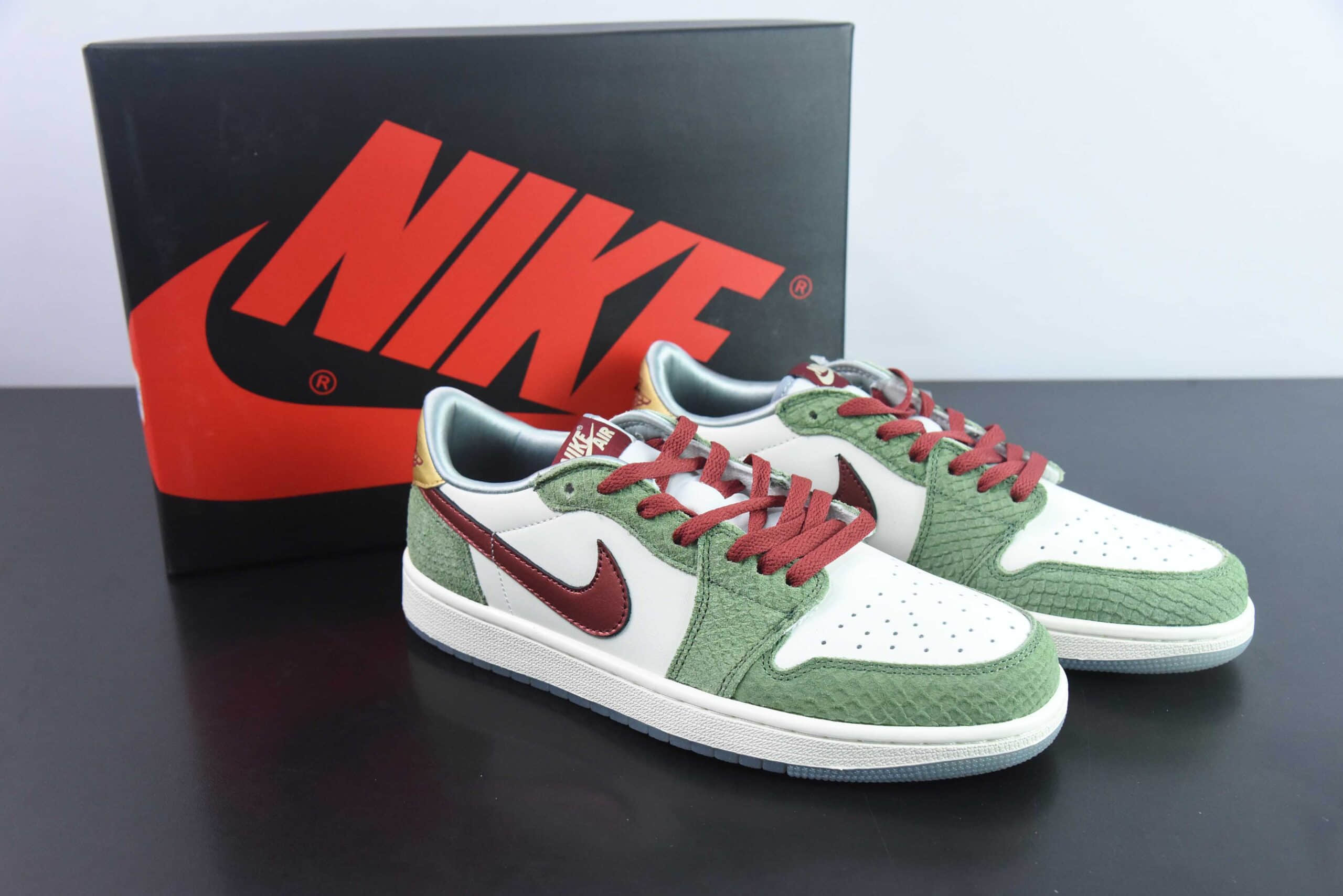 乔丹Air Jordan 1 Low 龙年限定低帮经典复古文化休闲运动篮球鞋纯原版本 货号:FN3727-100