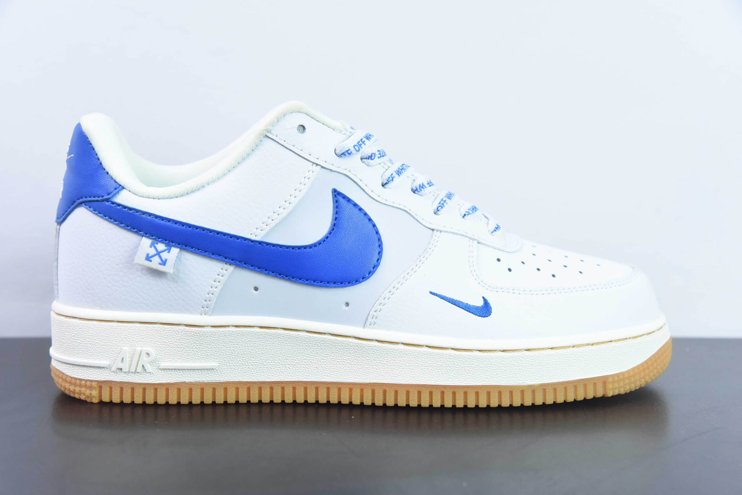耐克Nike Air Force 1 AF1 白蓝生胶底刺绣小勾空军一号低帮休闲板鞋纯原版本 货号:PF9055-764