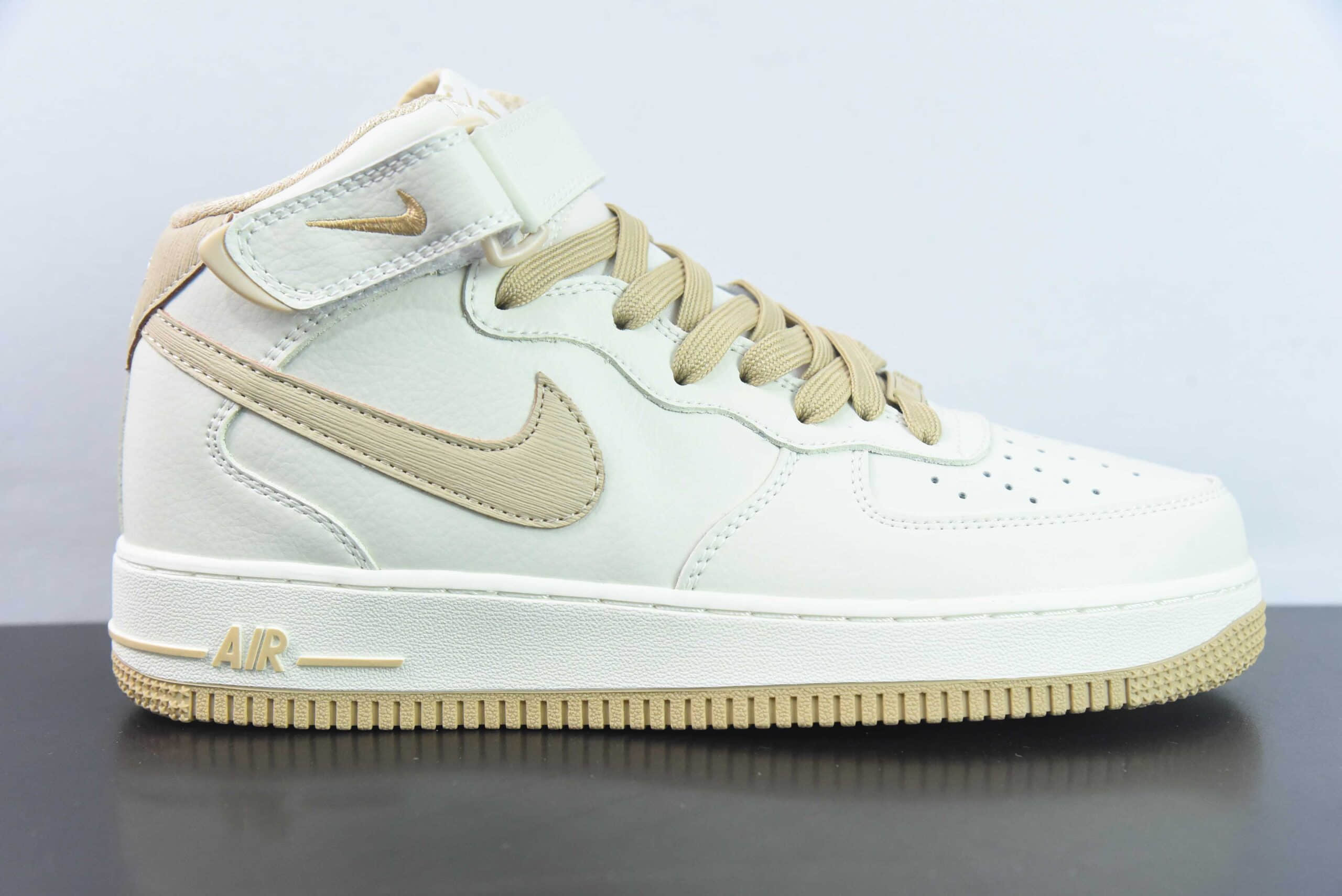 耐克Nike Air Force 1 Mid 米卡其配色空军一号中帮休闲板鞋纯原版本 货号：PA0920-808