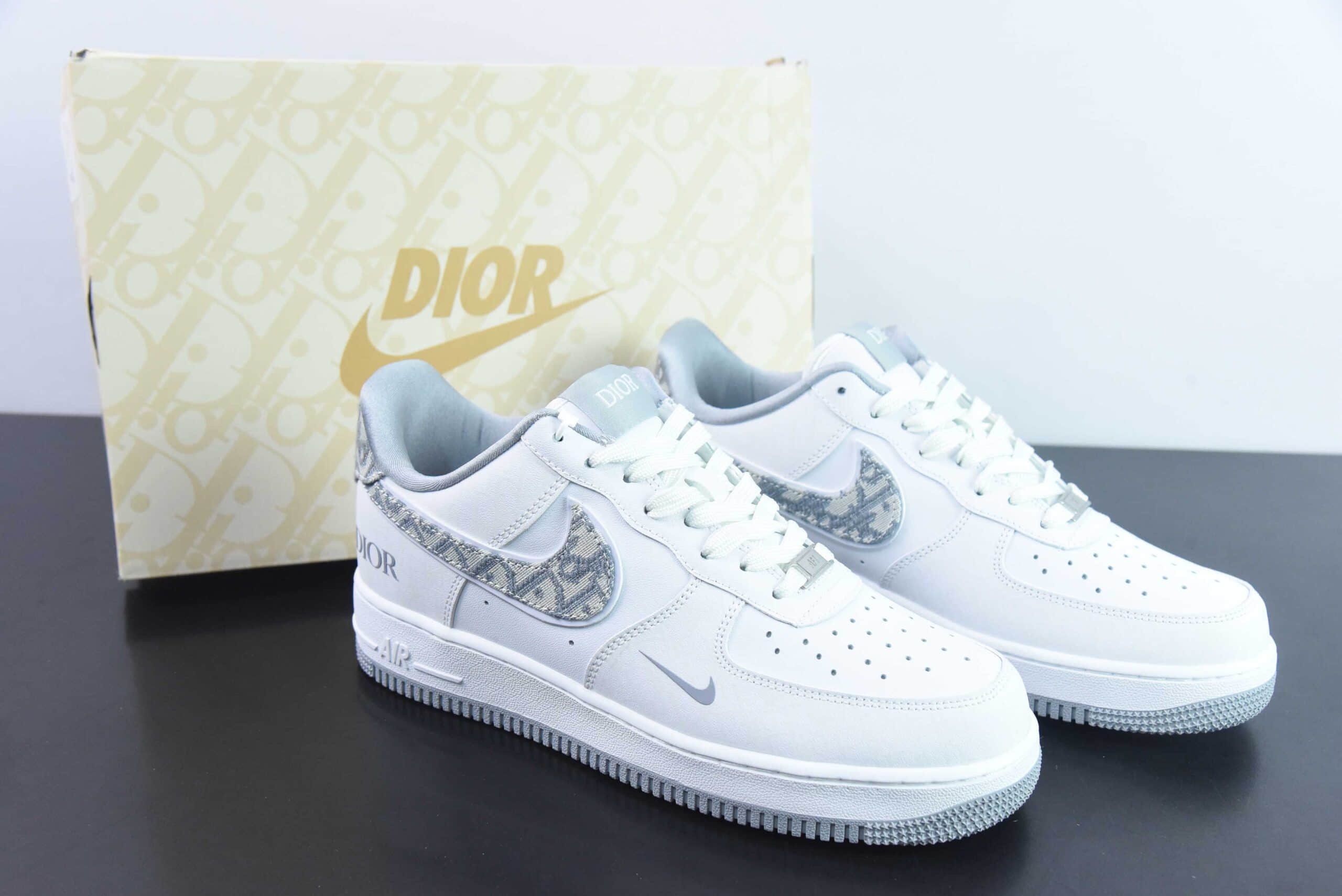 耐克Nike Air Force 1 '07 Low 迪奥联名白灰空军一号低帮休闲板鞋纯原版本 货号:DR6239-836