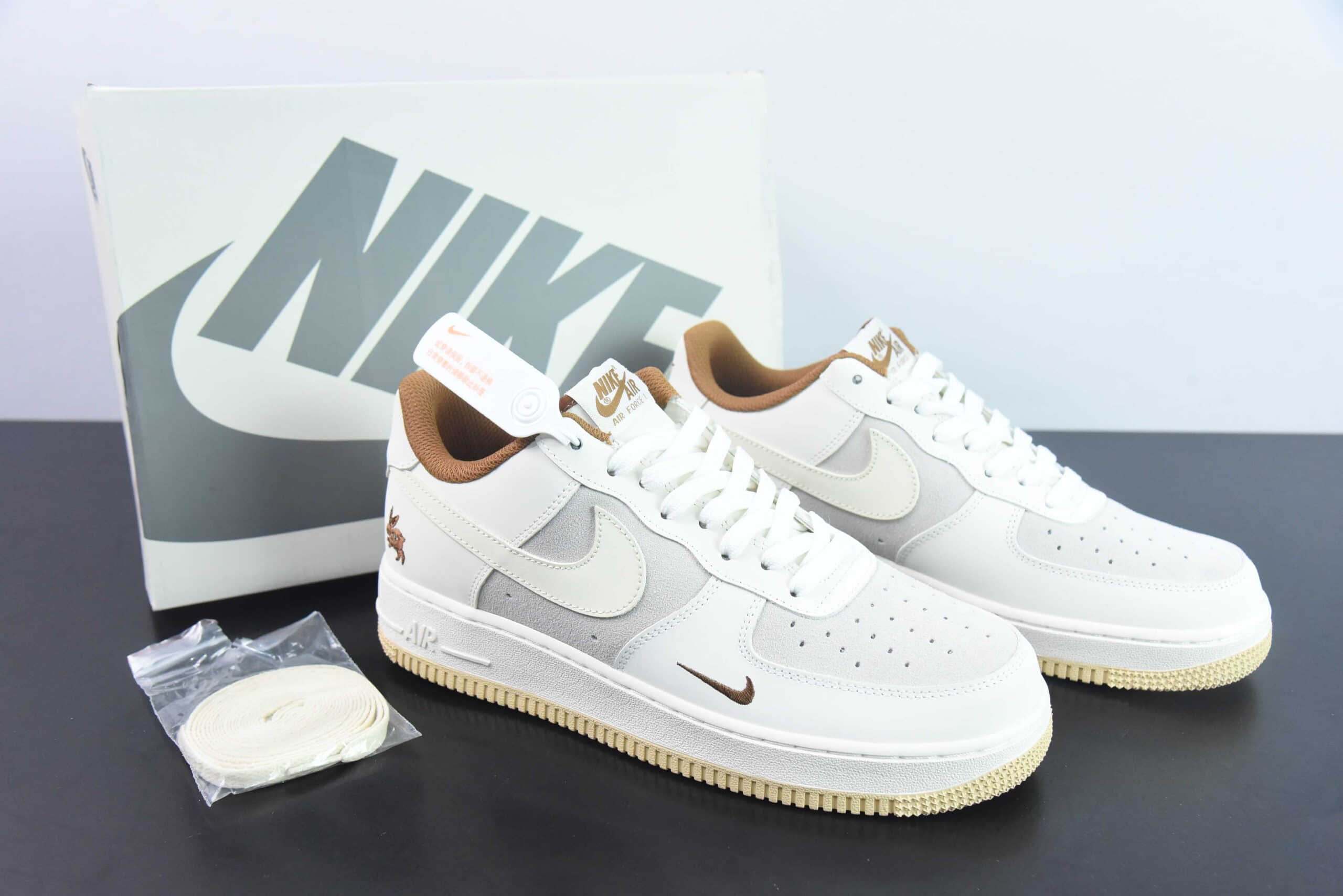 耐克Nike Air Force 1 AF1米白灰白兔年刺绣空军一号低帮休闲板鞋纯原版本 货号:AE3398-668